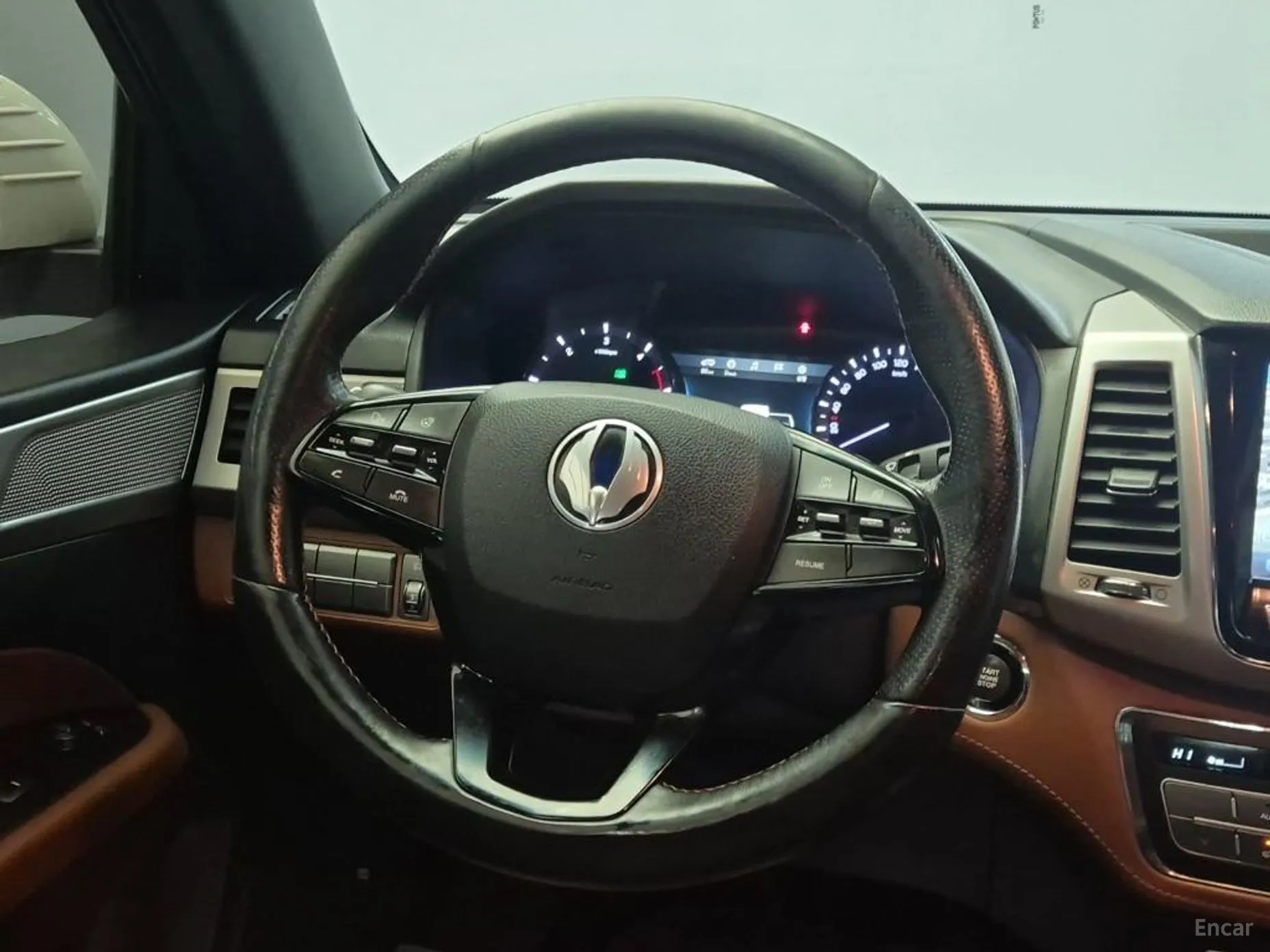 KG Mobility (SsangYong) Rexton Sports превью 12