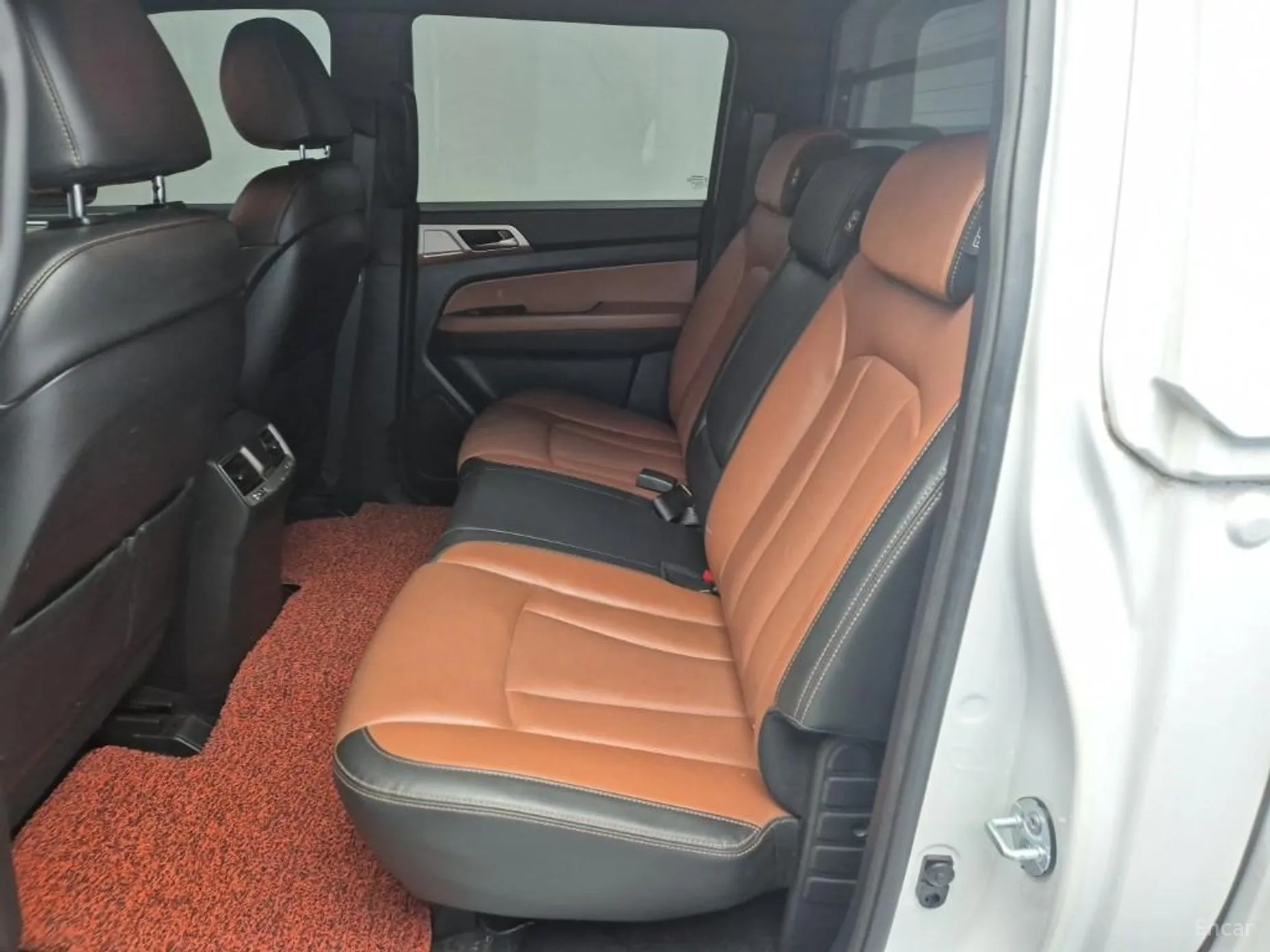 KG Mobility (SsangYong) Rexton Sports превью 15