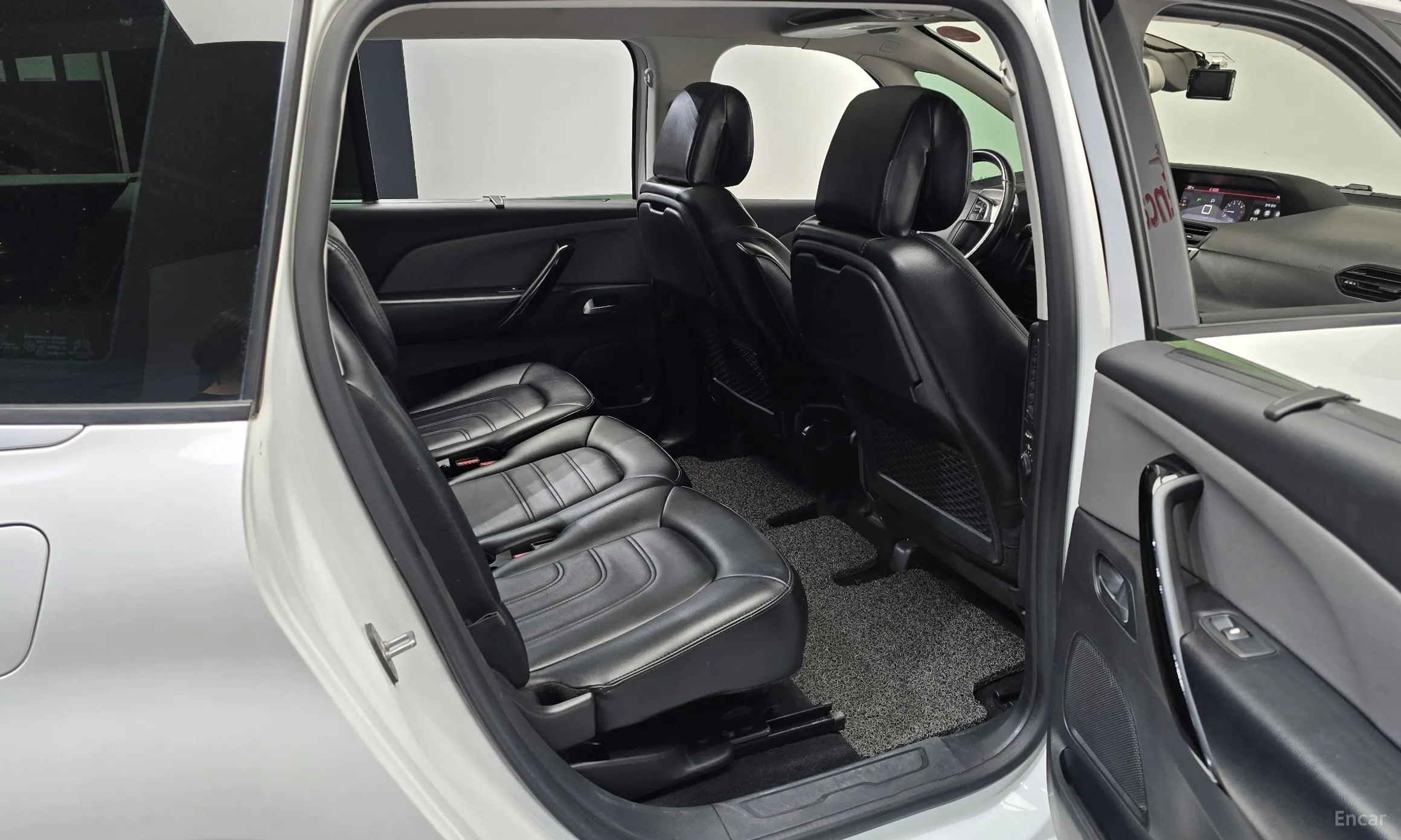 Citroën/DS Grand C4 Picasso превью 11