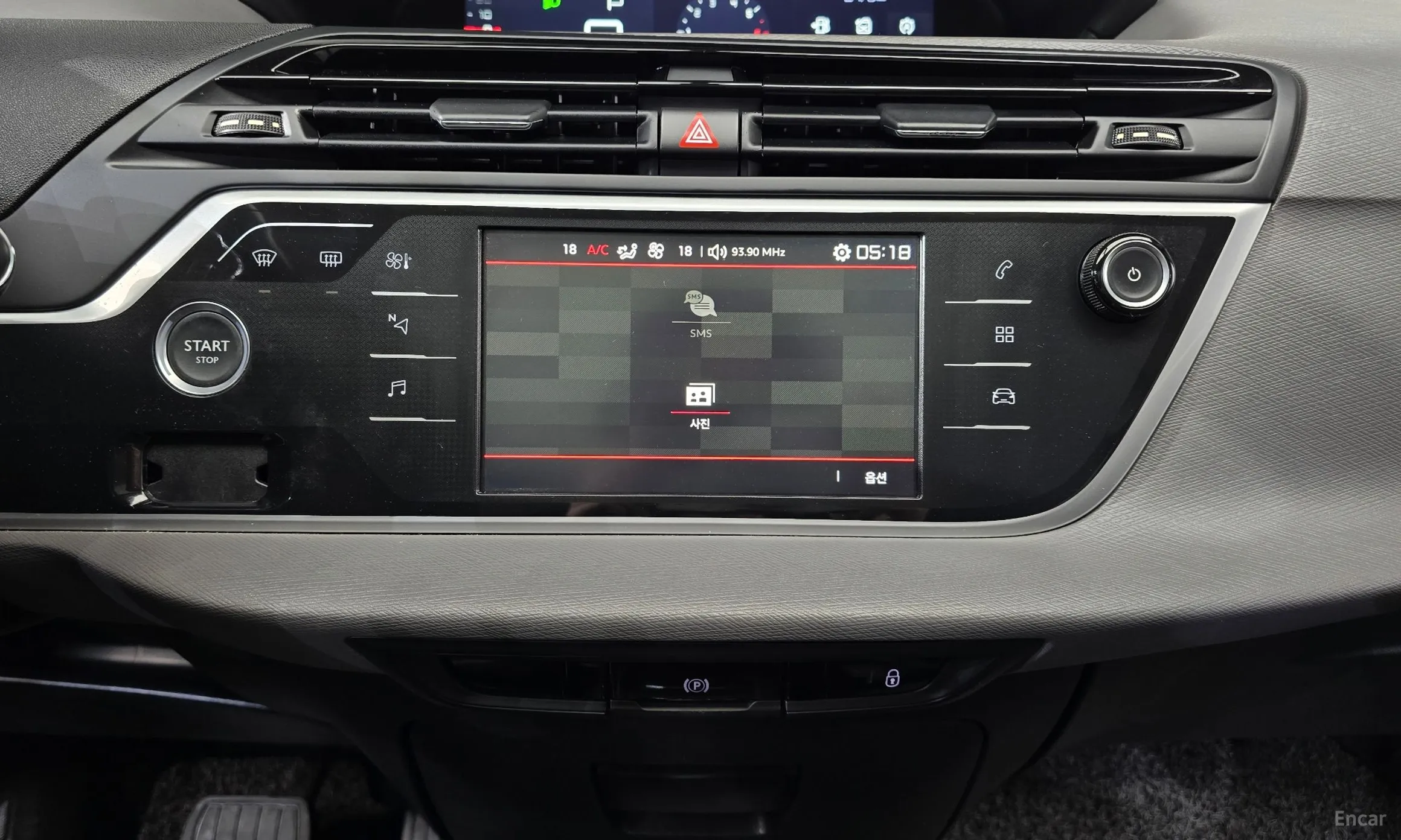 Citroën/DS Grand C4 Picasso превью 13