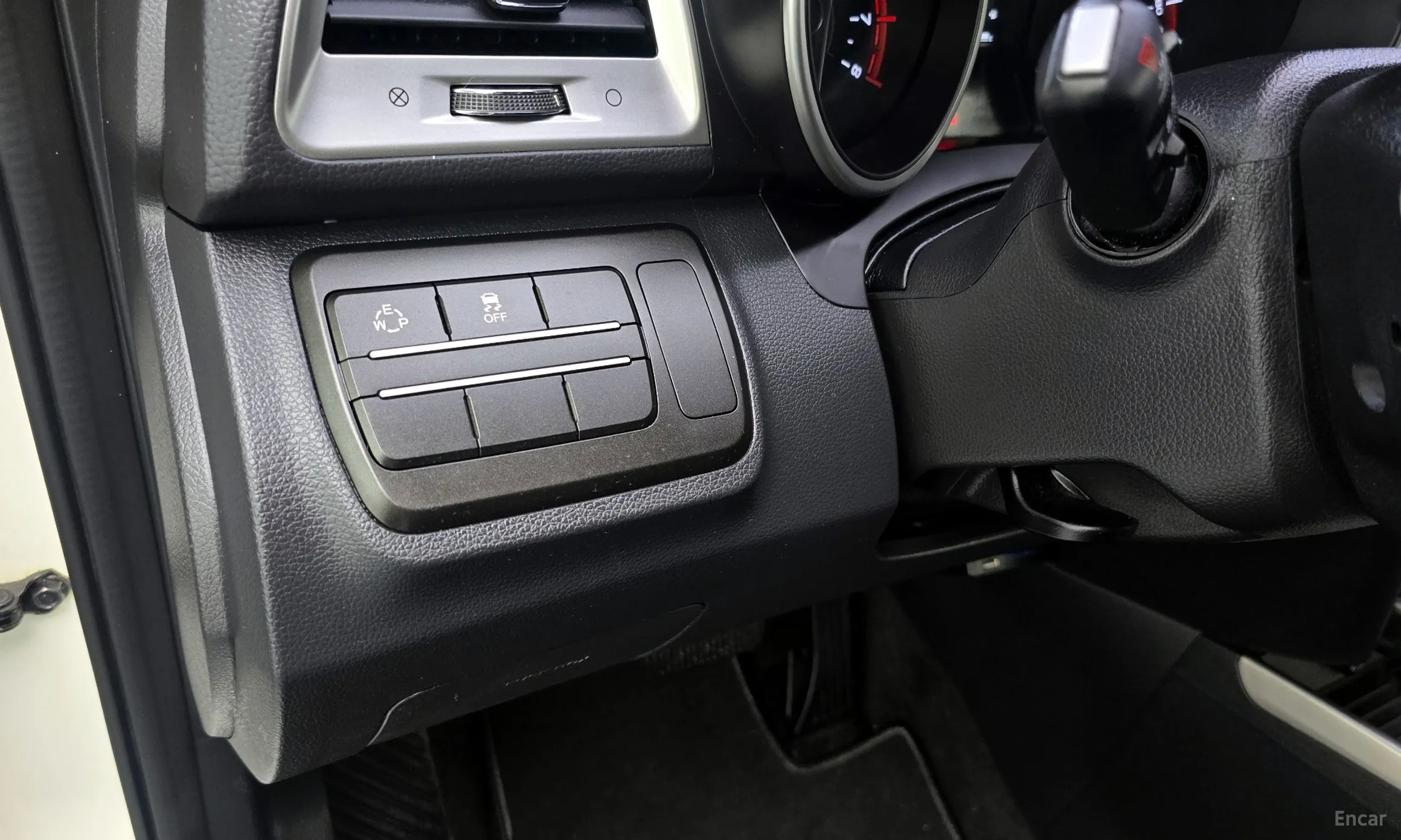 KG Mobility (SsangYong) Tivoli, Lazio превью 16