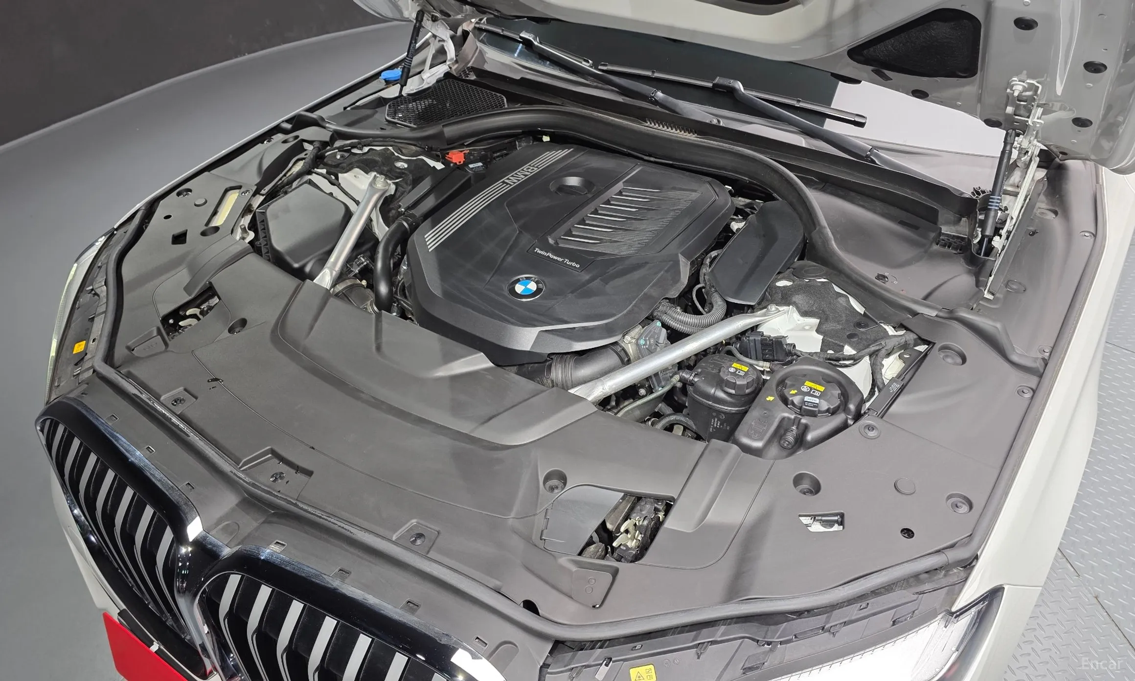 BMW 7 Series (G11) превью 6