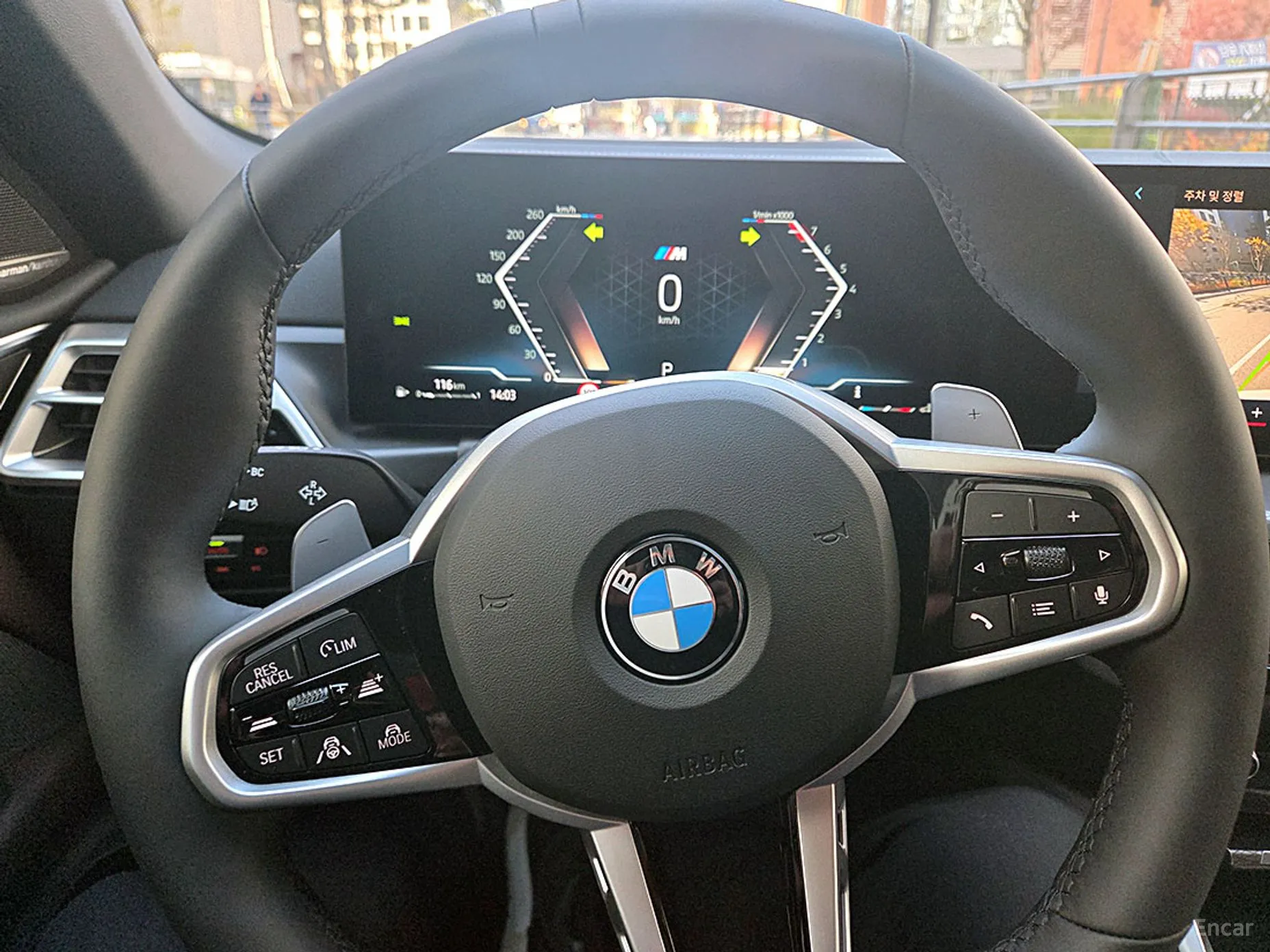 BMW Series 4 (G22) превью 9