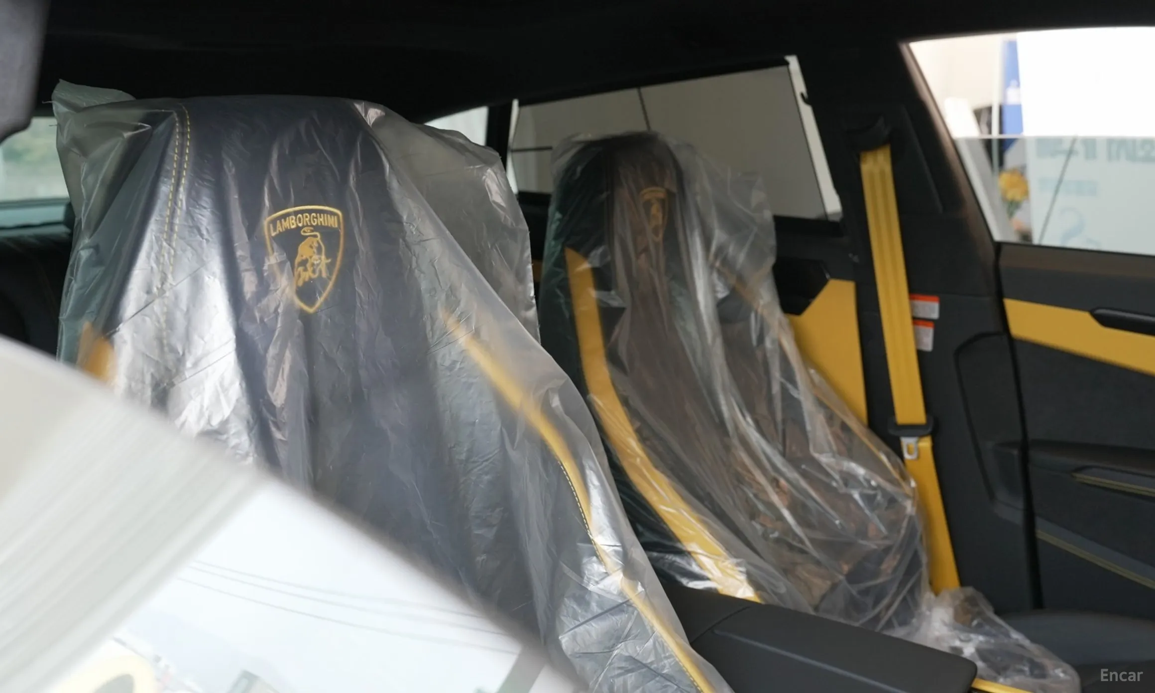 Lamborghini Urus превью 5