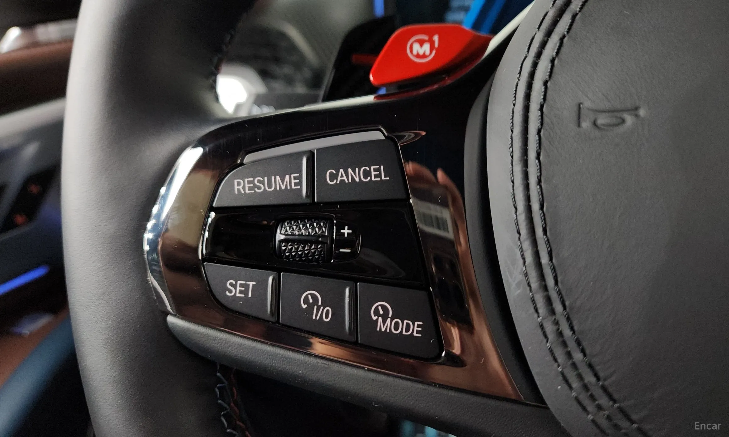 BMW XM (G09) превью 18