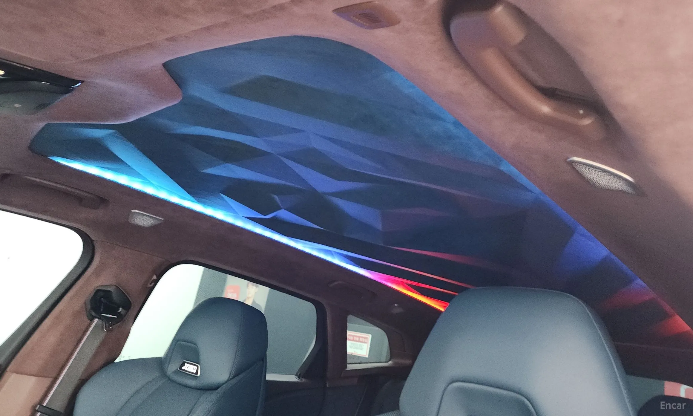 BMW XM (G09) превью 20