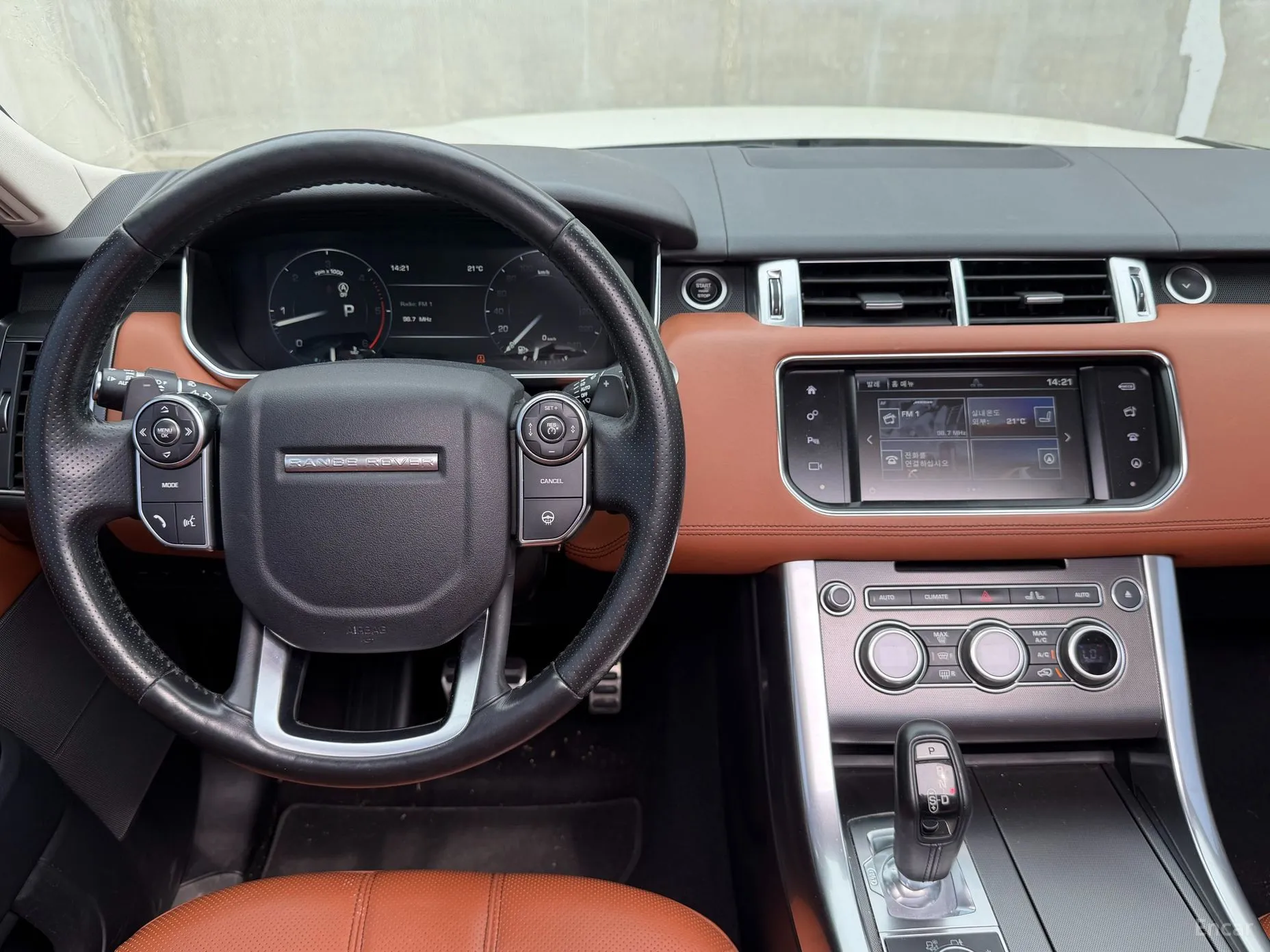 Land Rover Range Rover Sport 2nd Generation превью 10