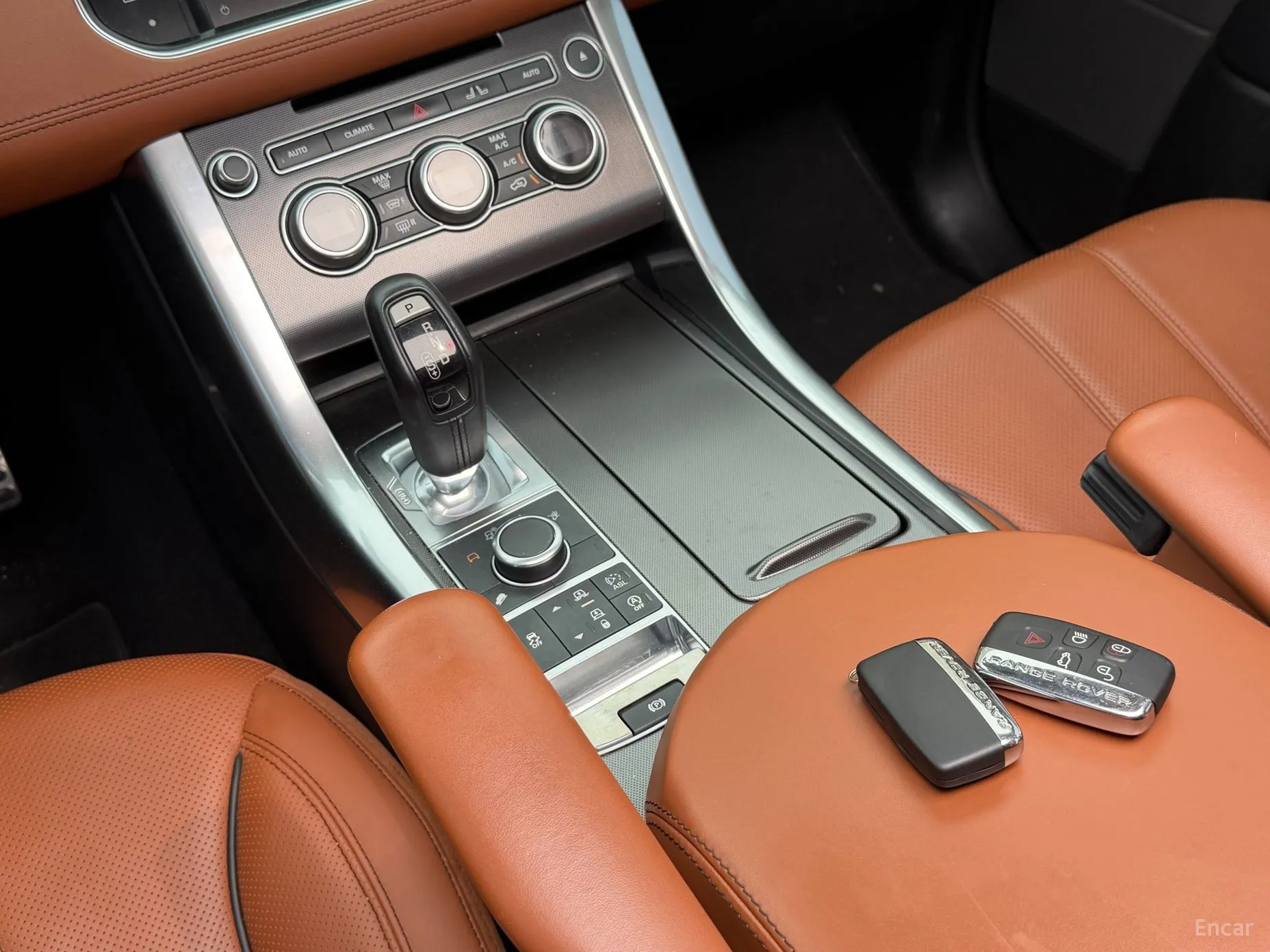 Land Rover Range Rover Sport 2nd Generation превью 13