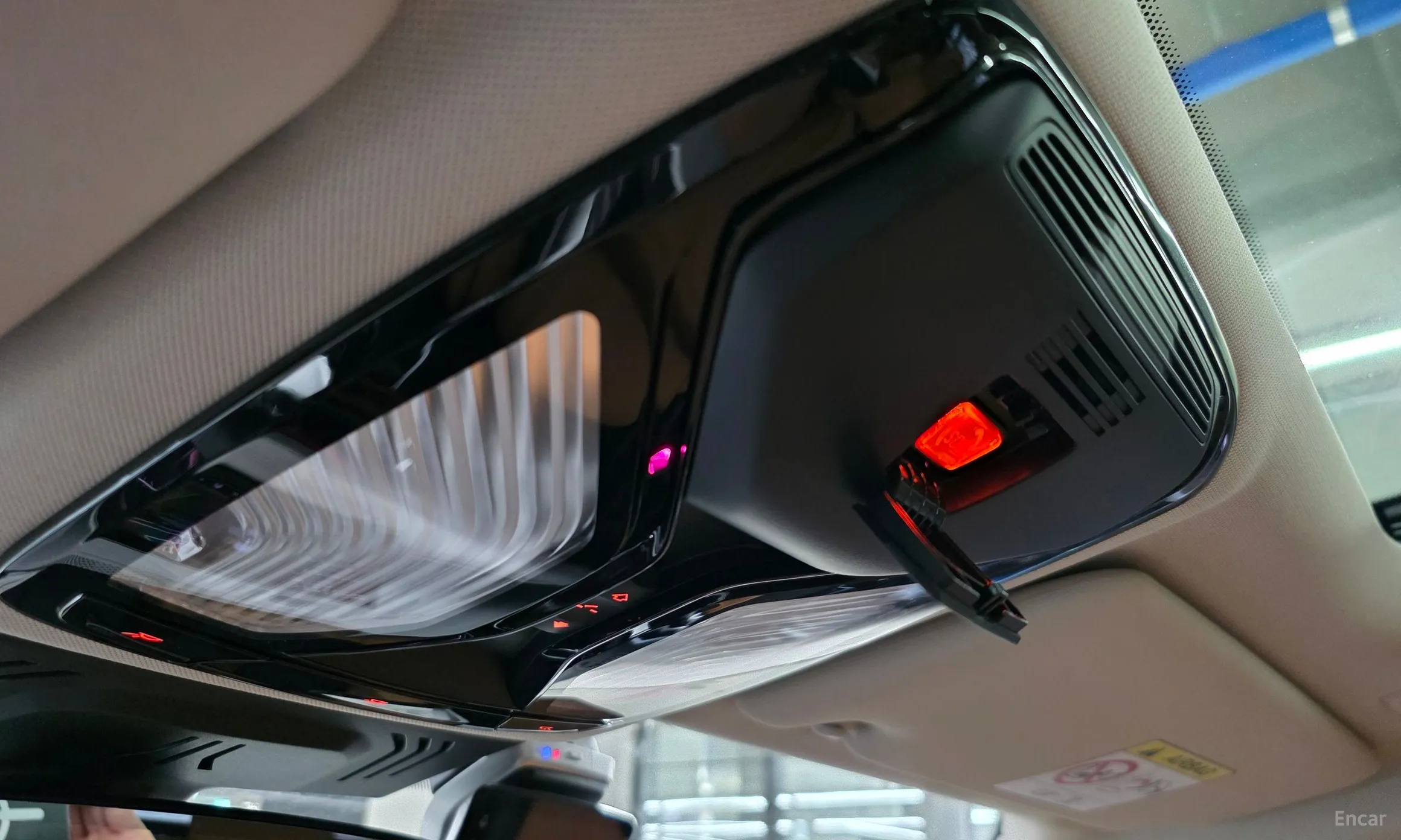 BMW 3 Series (G20) превью 18