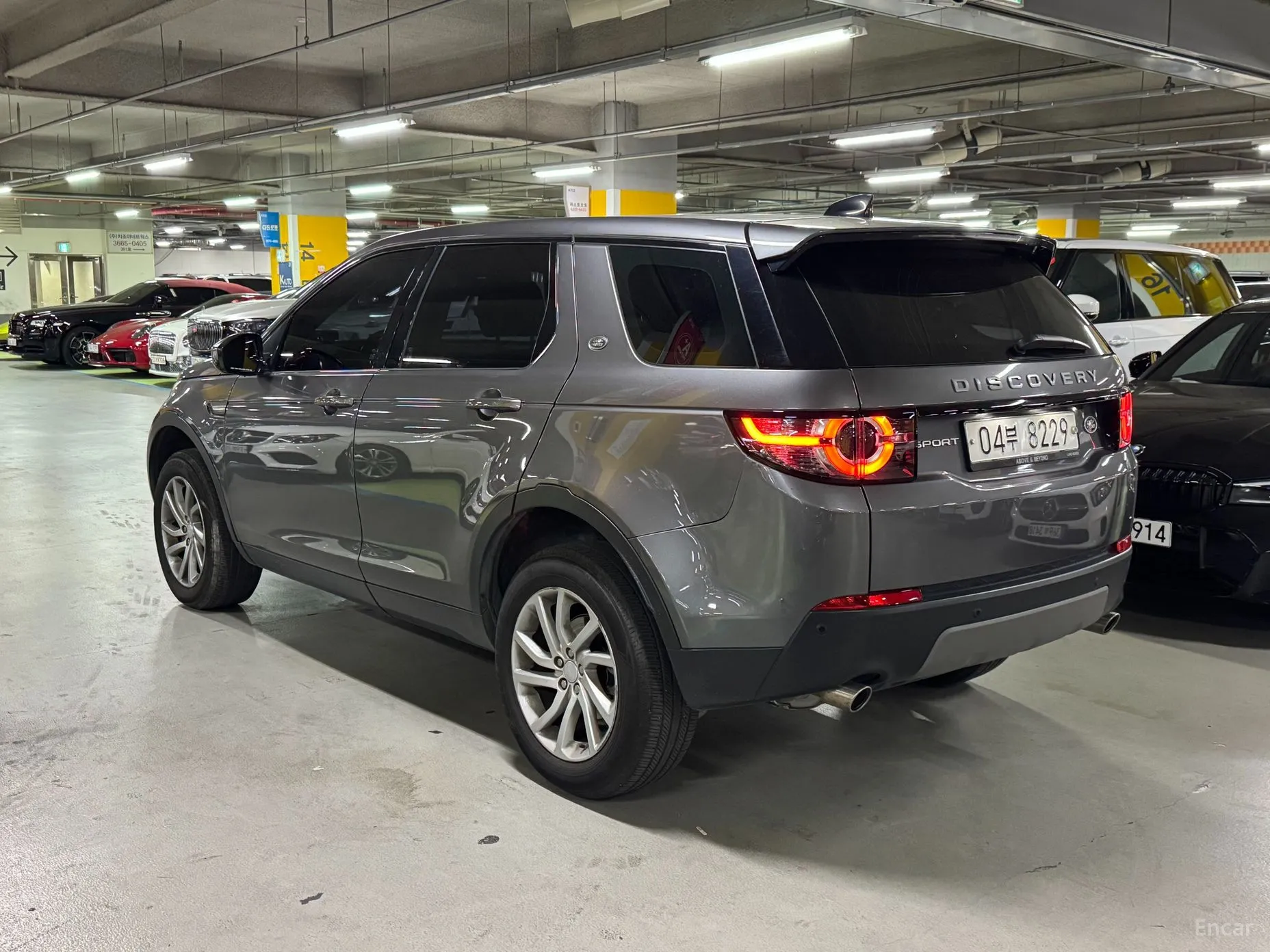 Land Rover Discovery Sports превью 5