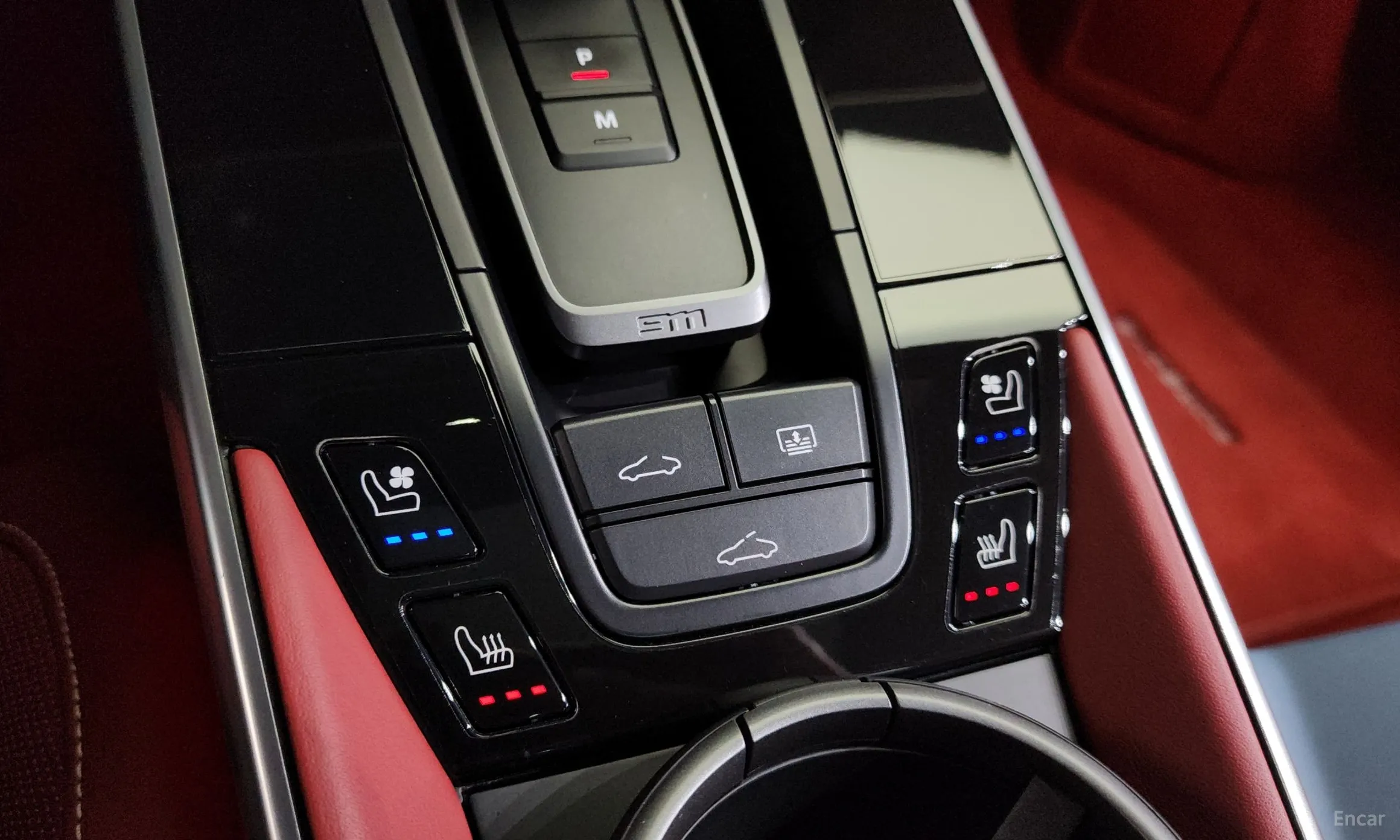Porsche 911 (992) превью 12