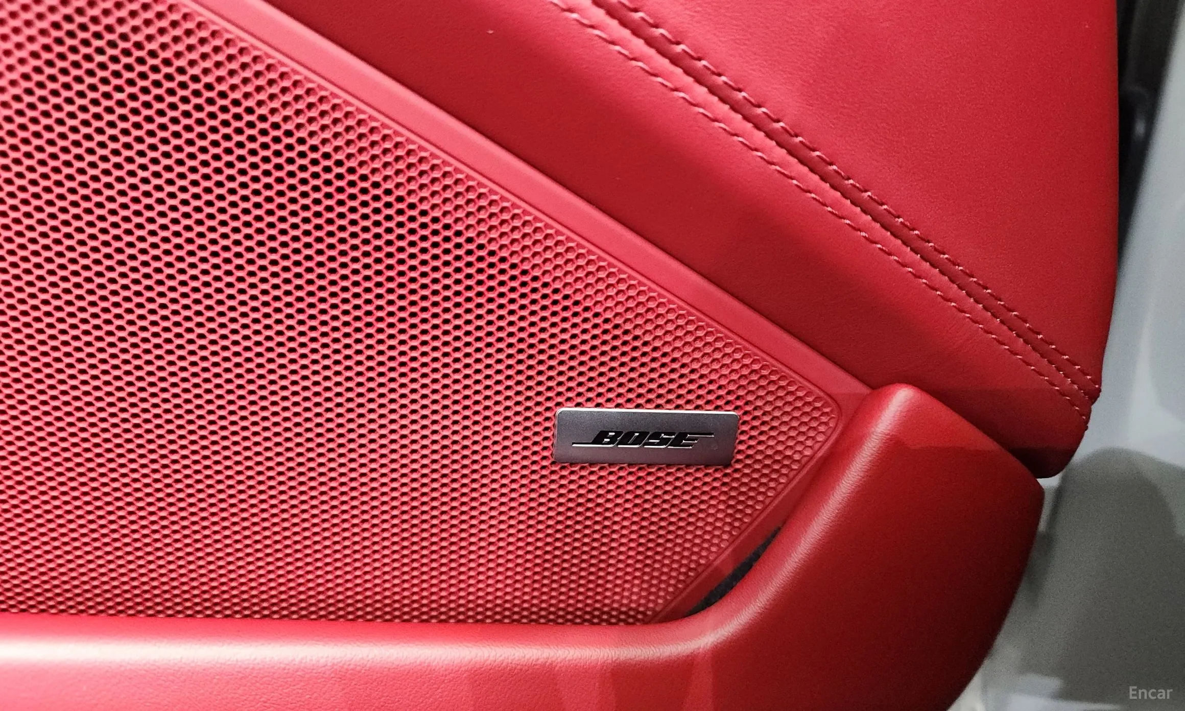 Porsche 911 (992) превью 19