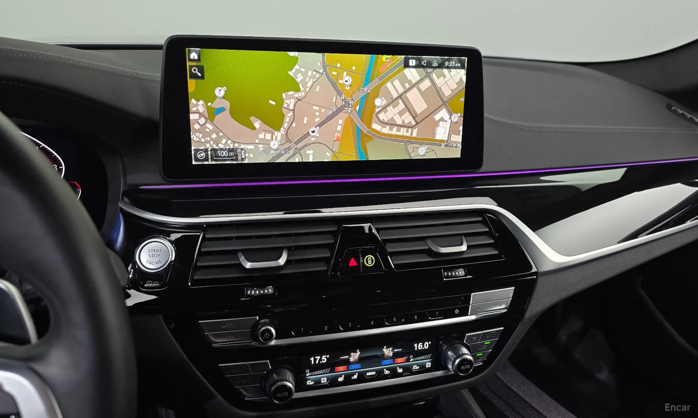 BMW 5 Series (G30) превью 12