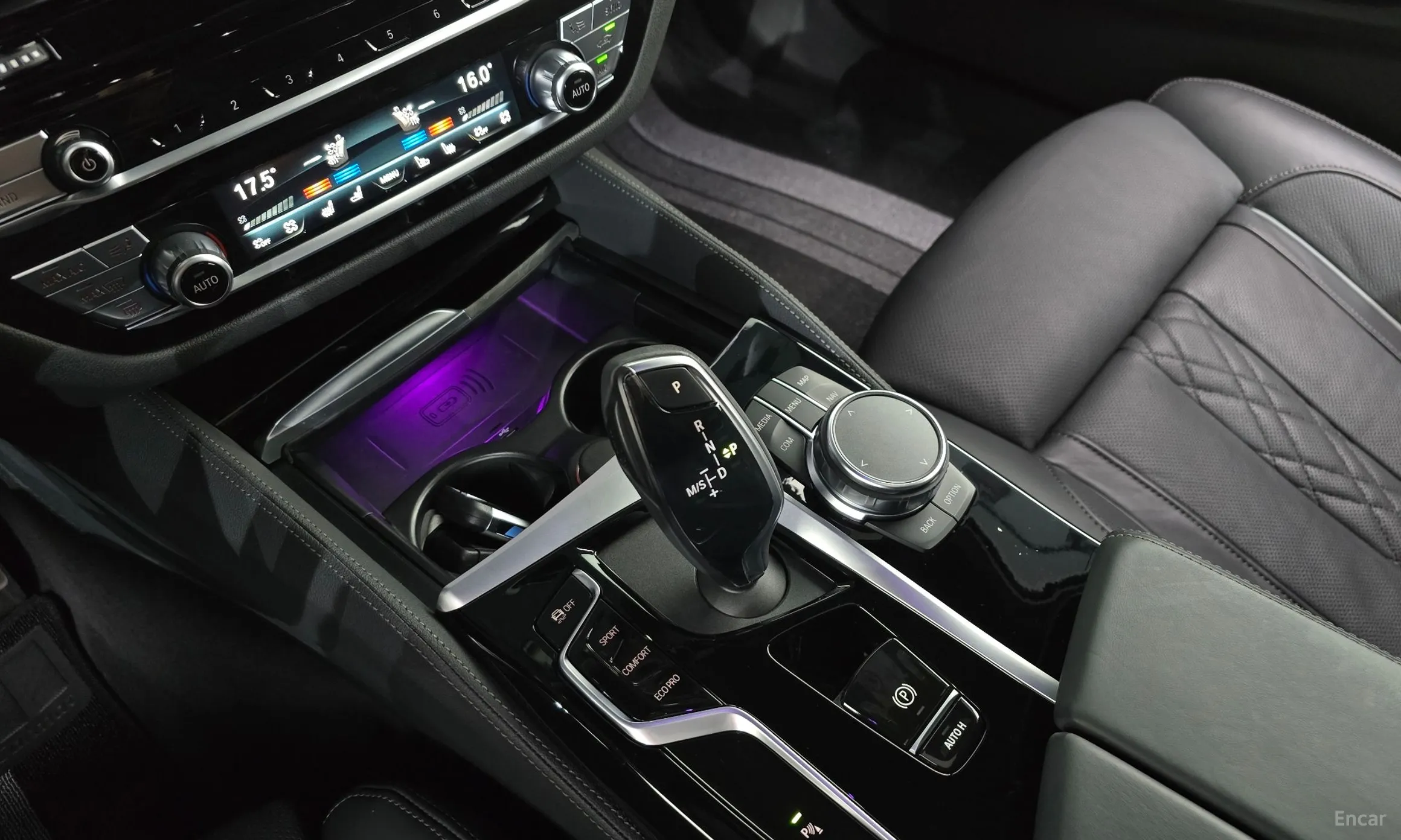 BMW 5 Series (G30) превью 9
