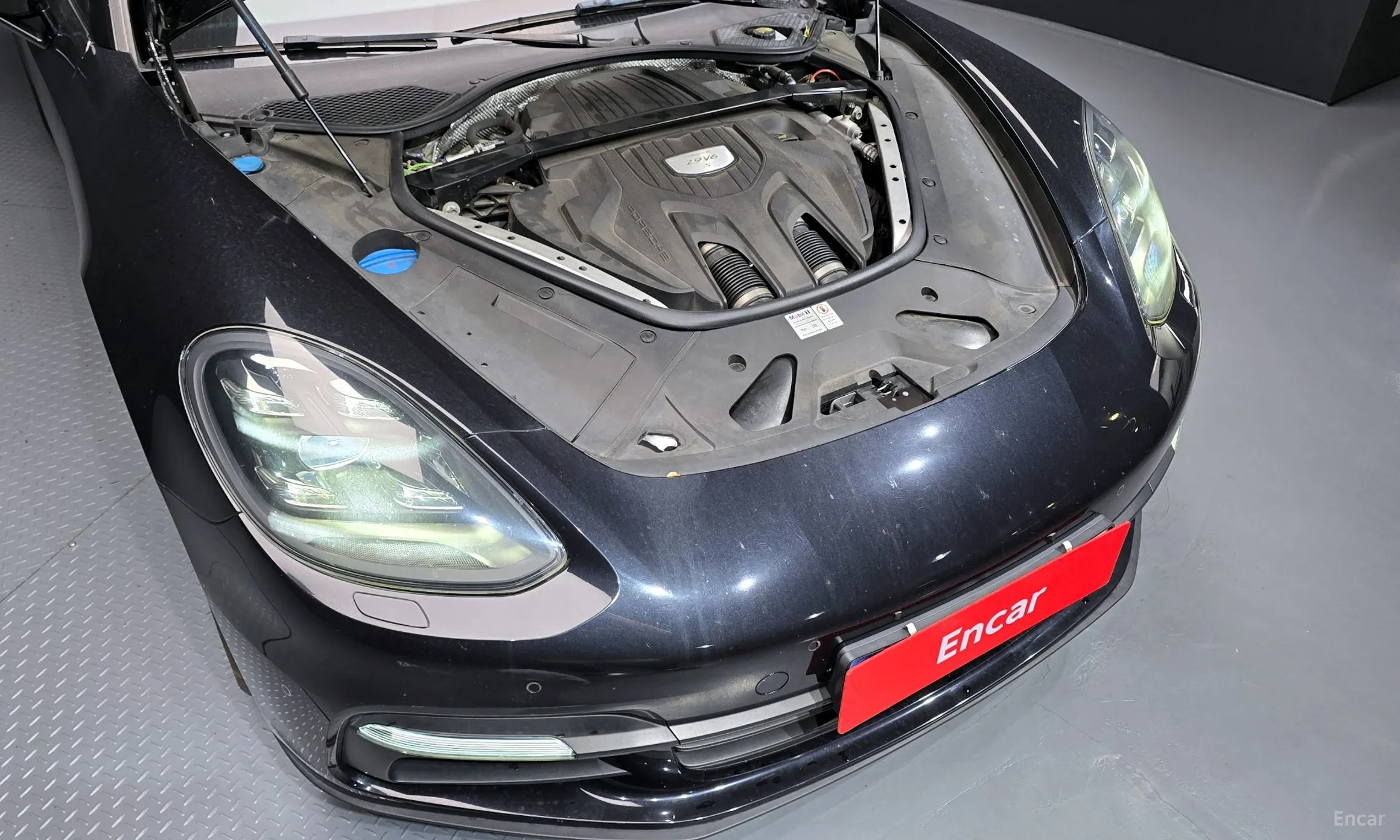 Porsche Panamera (971) превью 6
