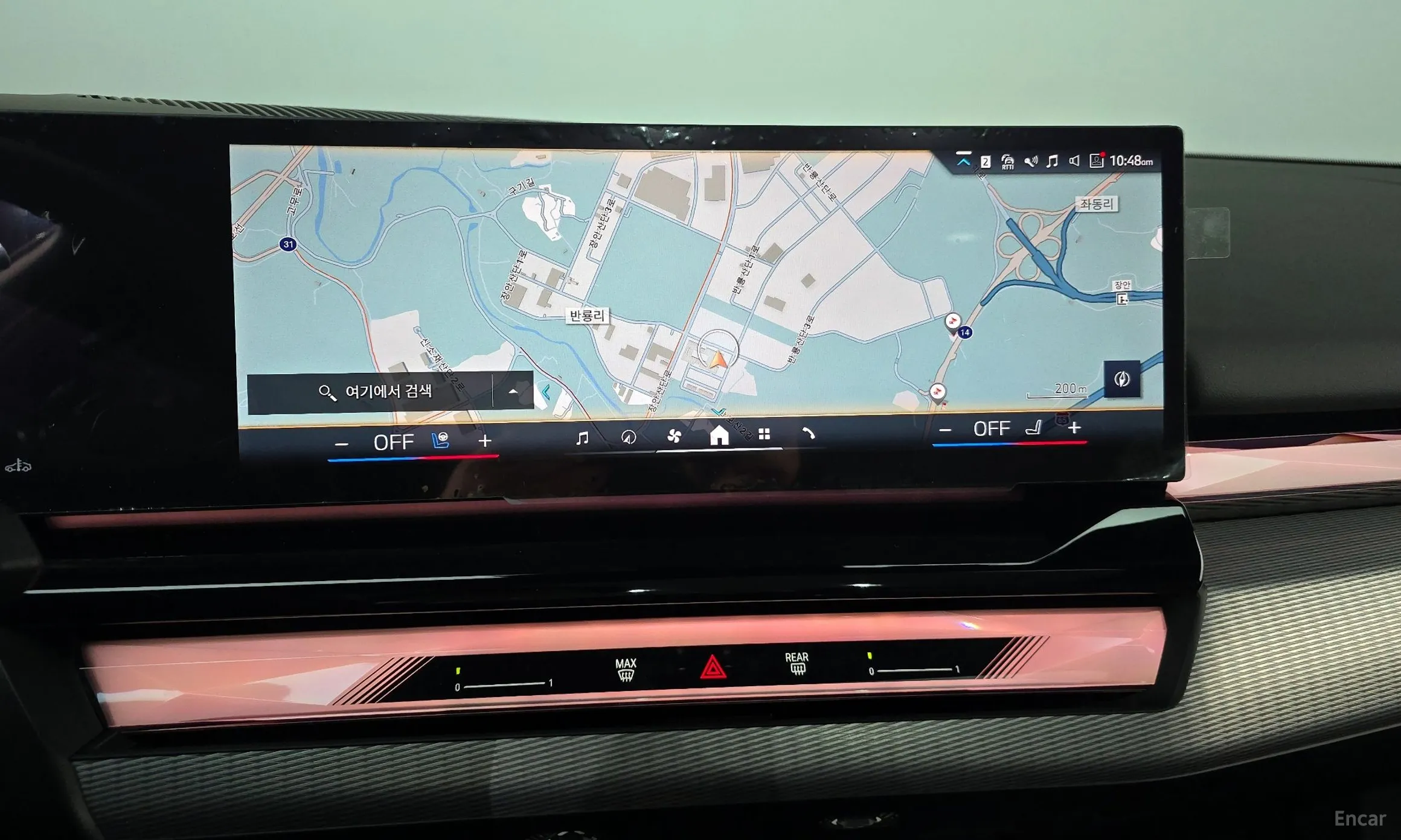 BMW 5 Series (G60) превью 17