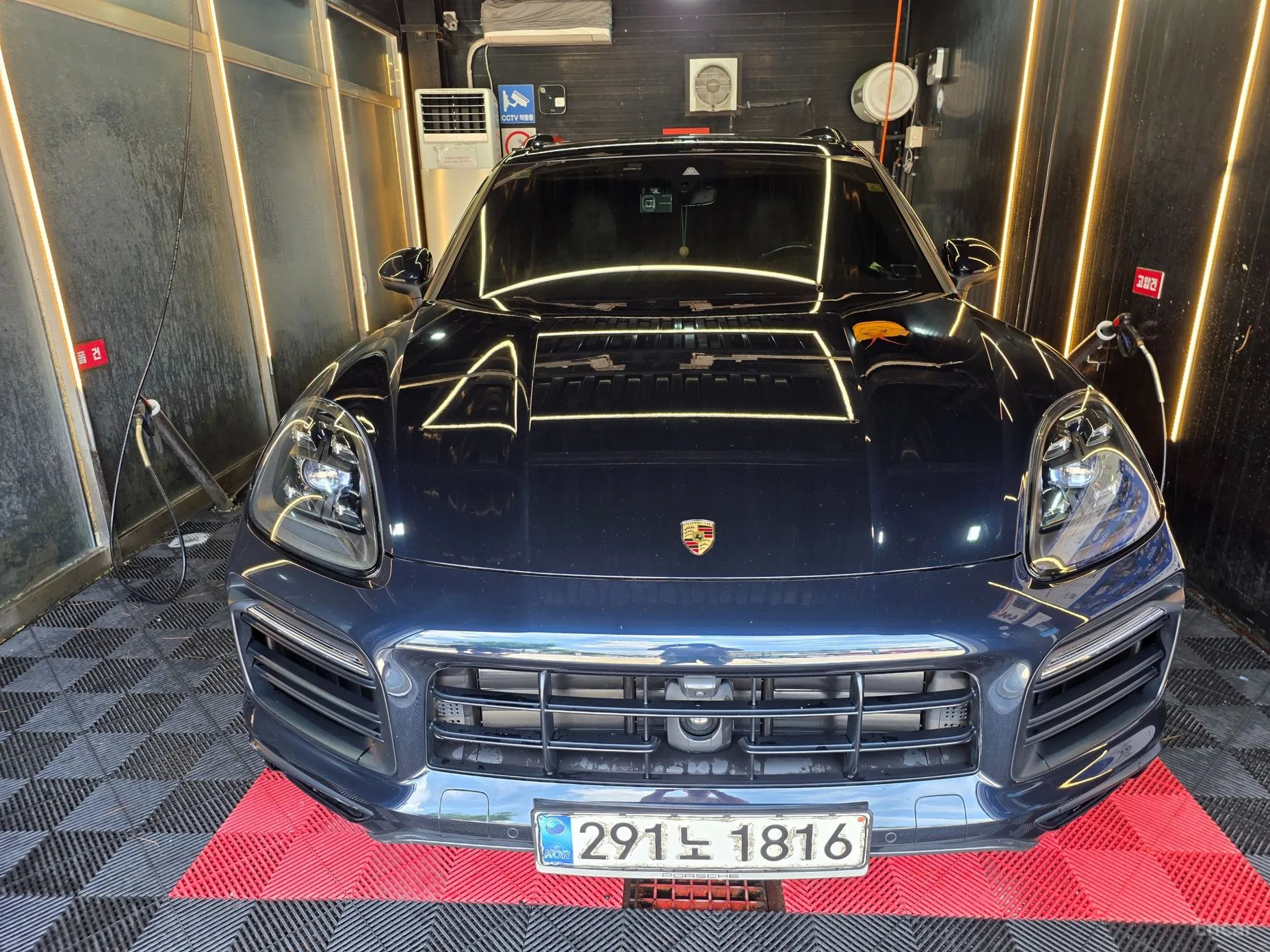 Porsche Cayenne (PO536) превью 3