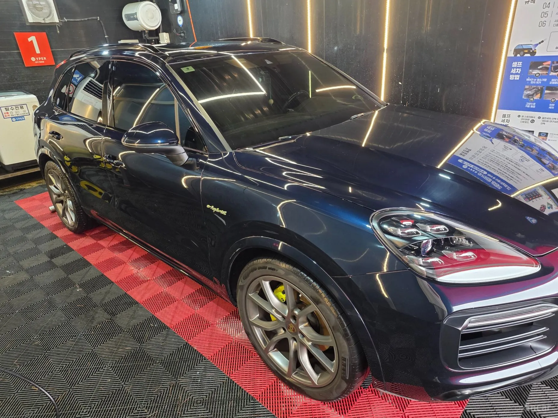 Porsche Cayenne (PO536) превью 5