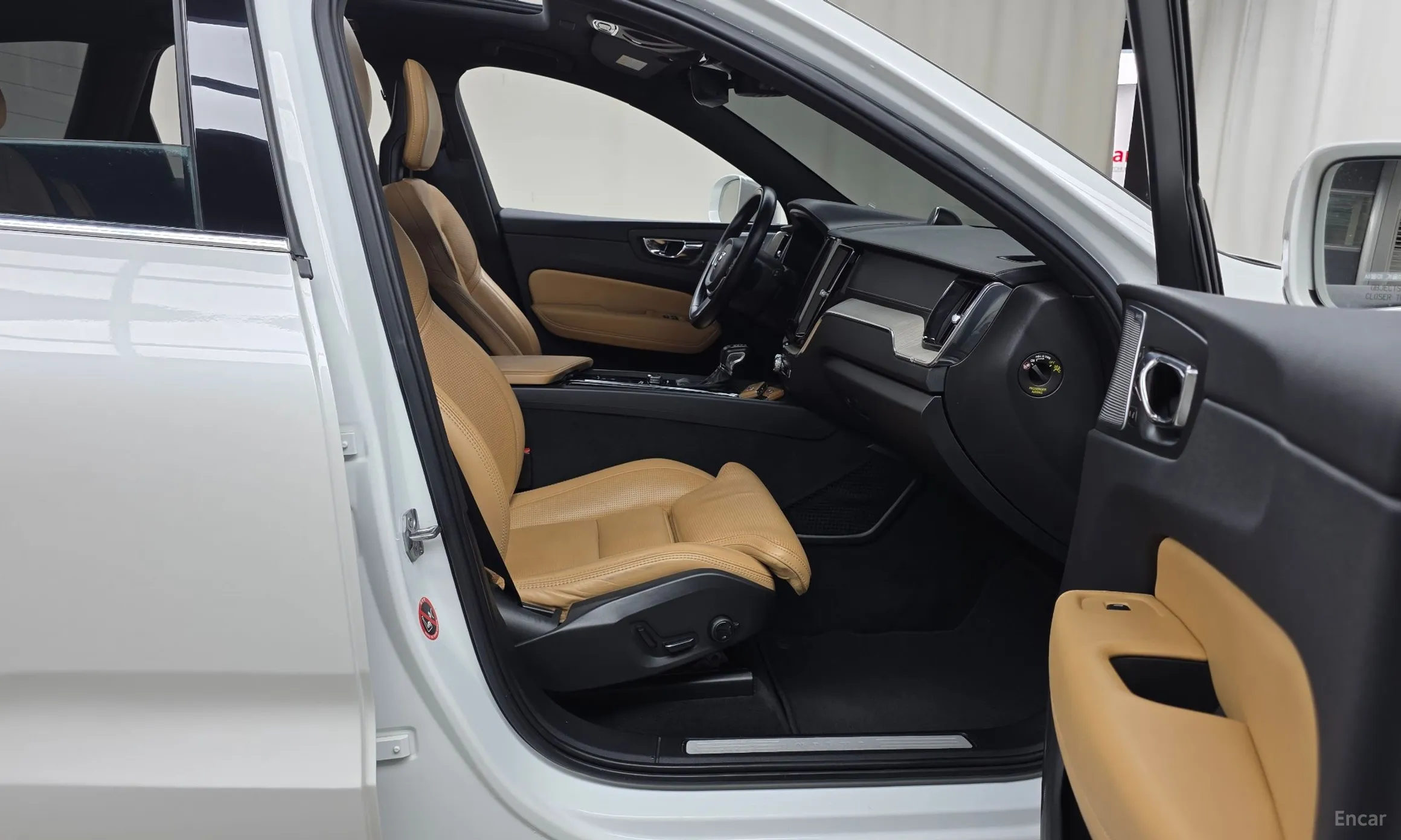 Volvo XC60 Gen 2 превью 11