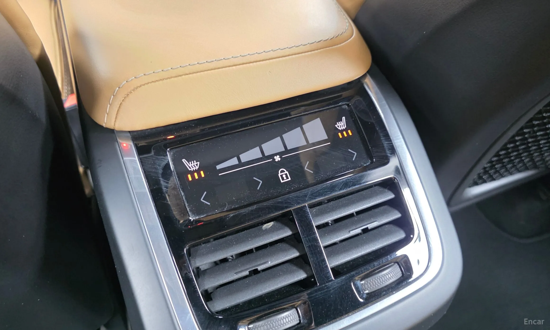 Volvo XC60 Gen 2 превью 18