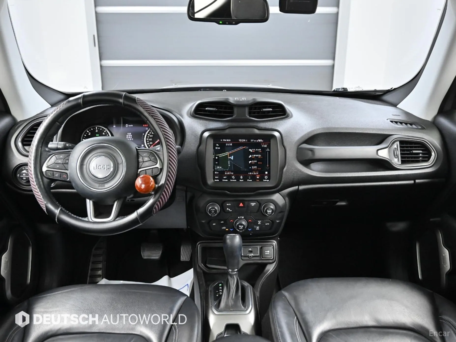 Jeep Renegade превью 7