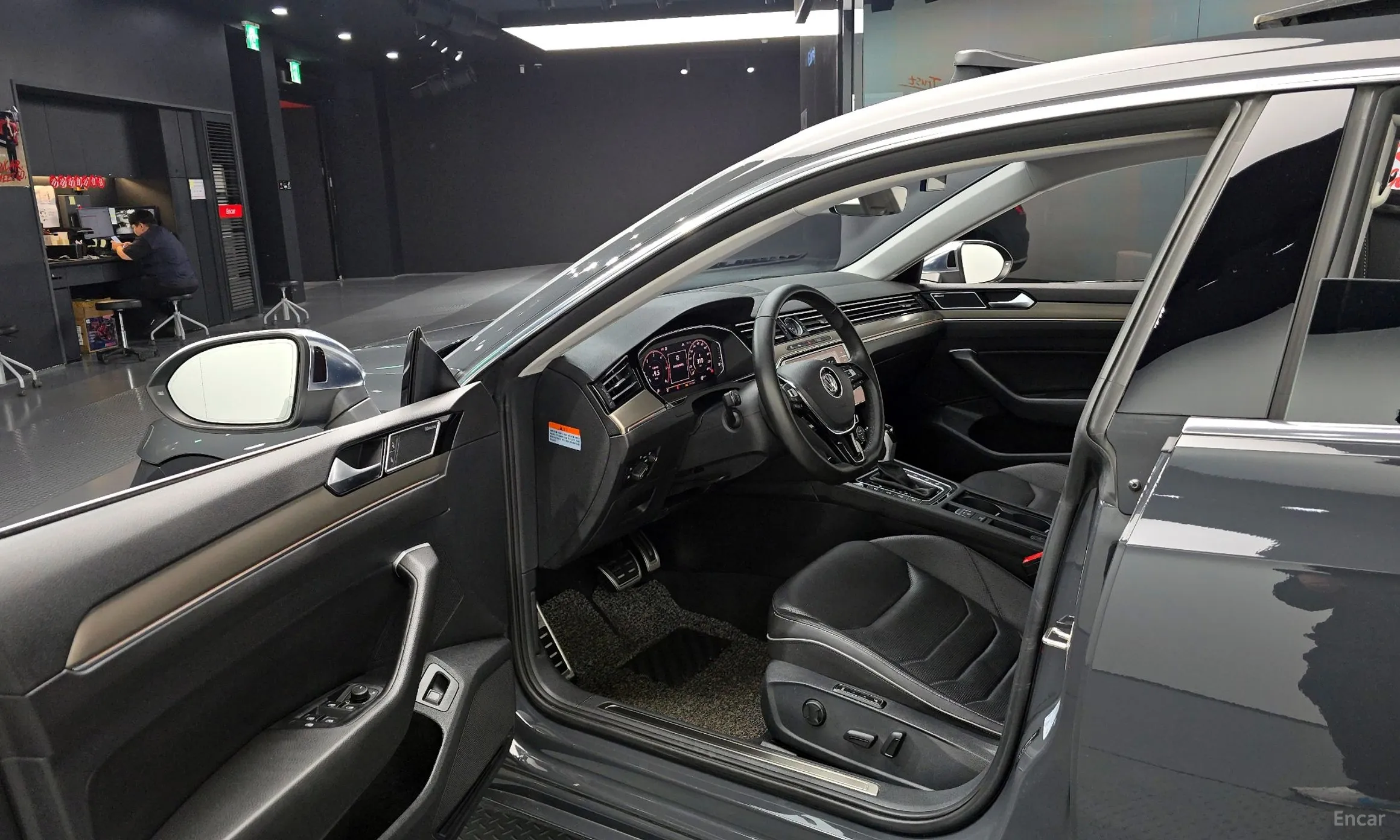 Volkswagen Ateon превью 10