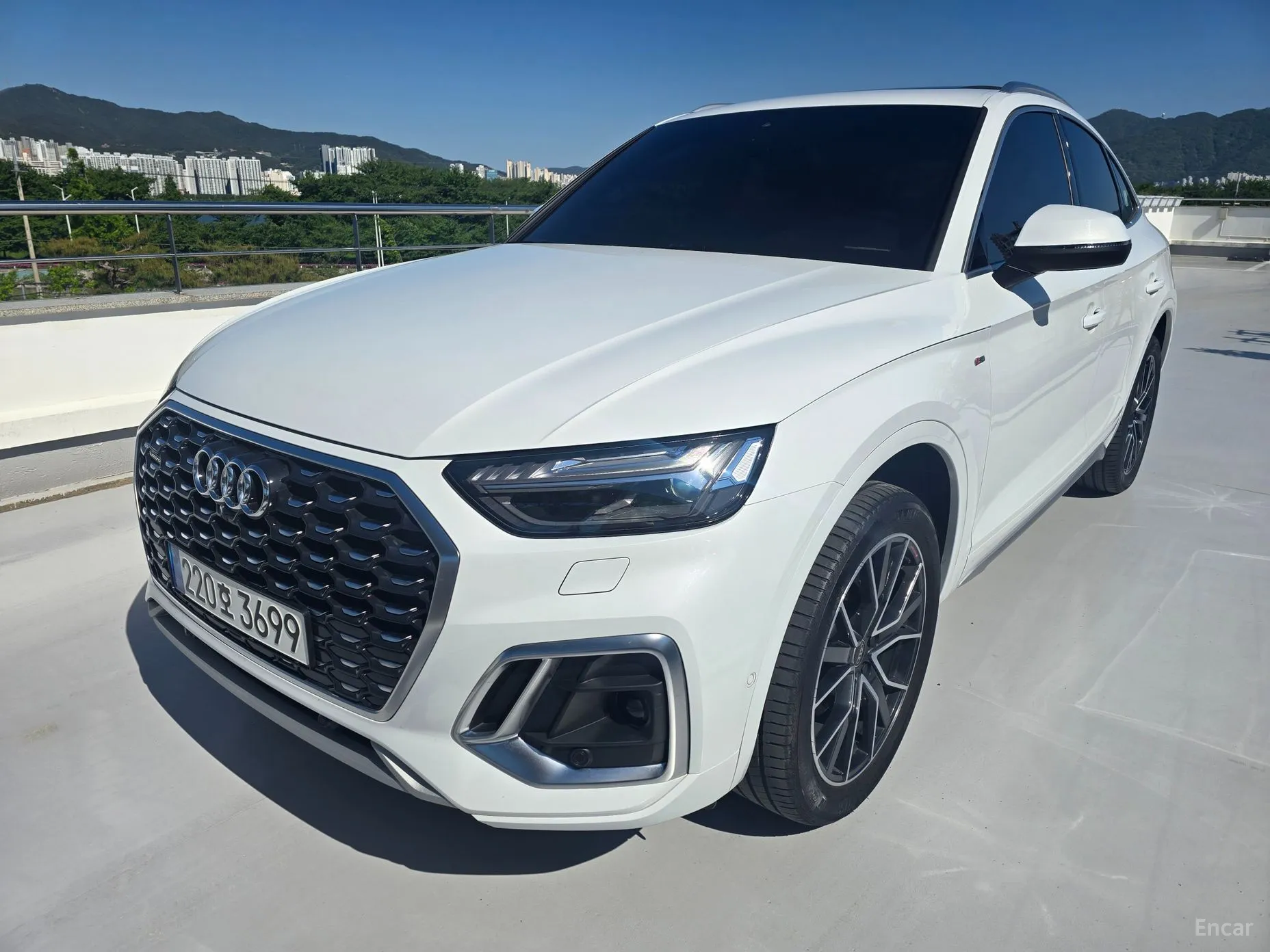 Audi Q5 (FY)