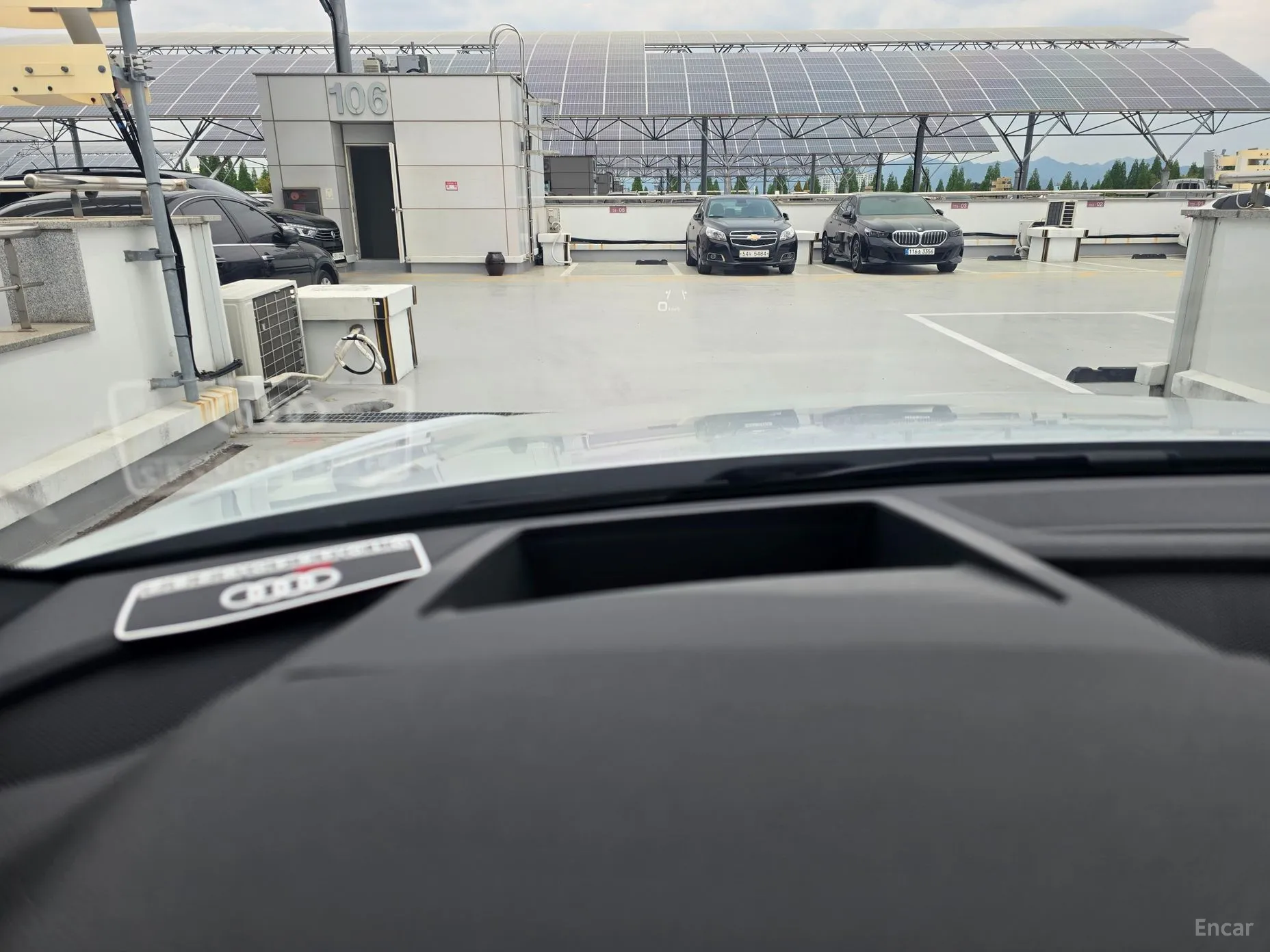 Audi Q5 (FY) превью 14