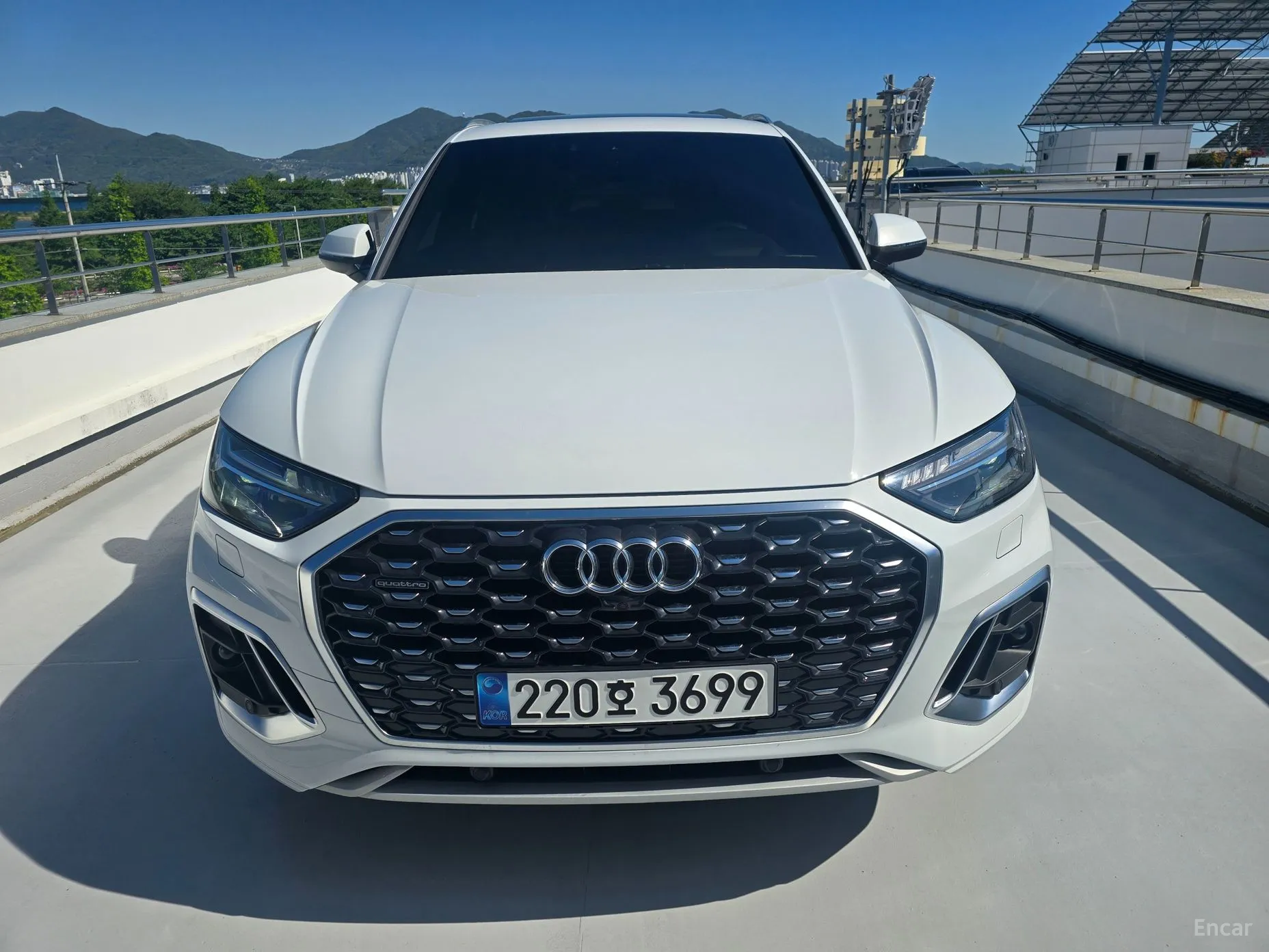 Audi Q5 (FY) превью 3