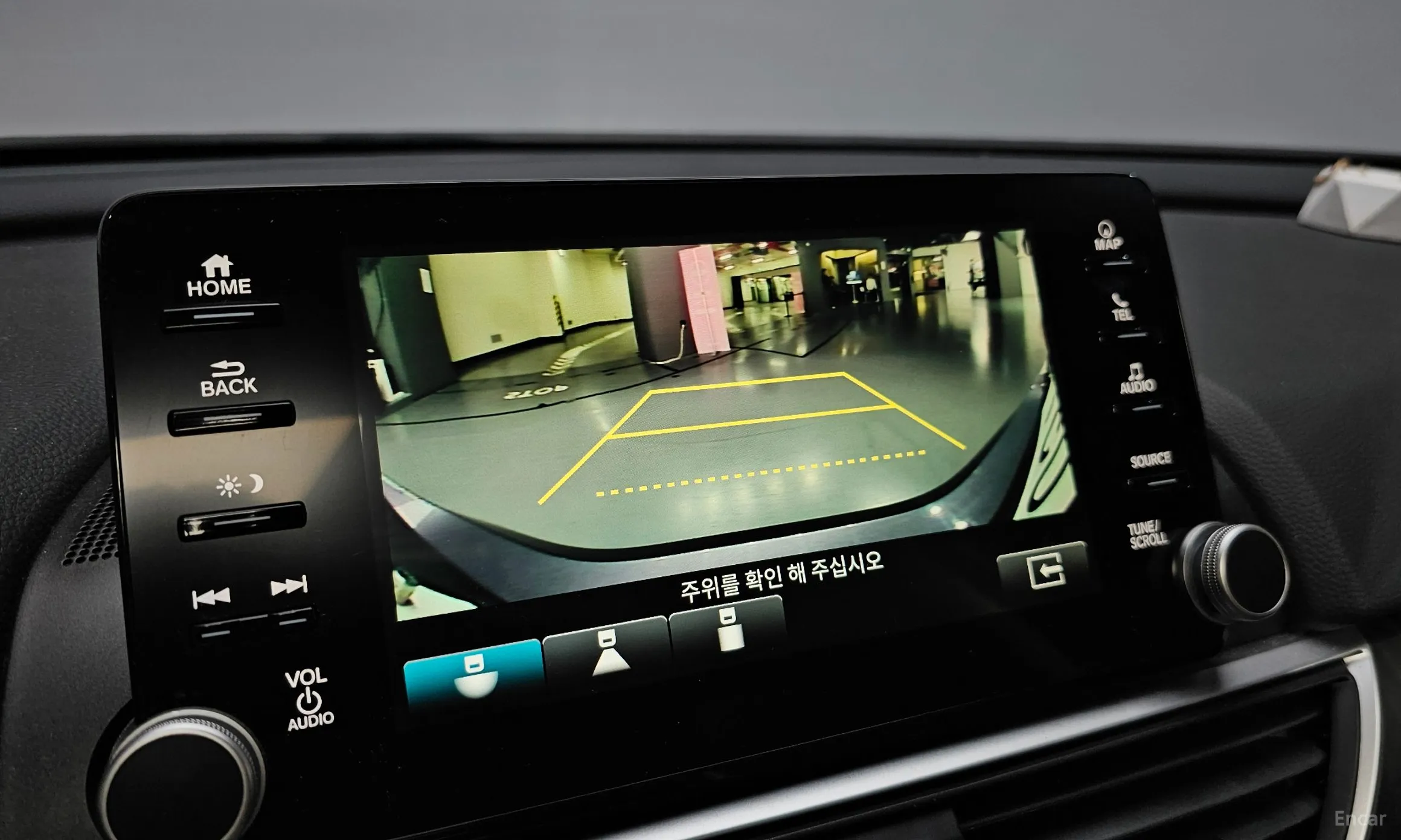 Honda Accord 10th Generation превью 14