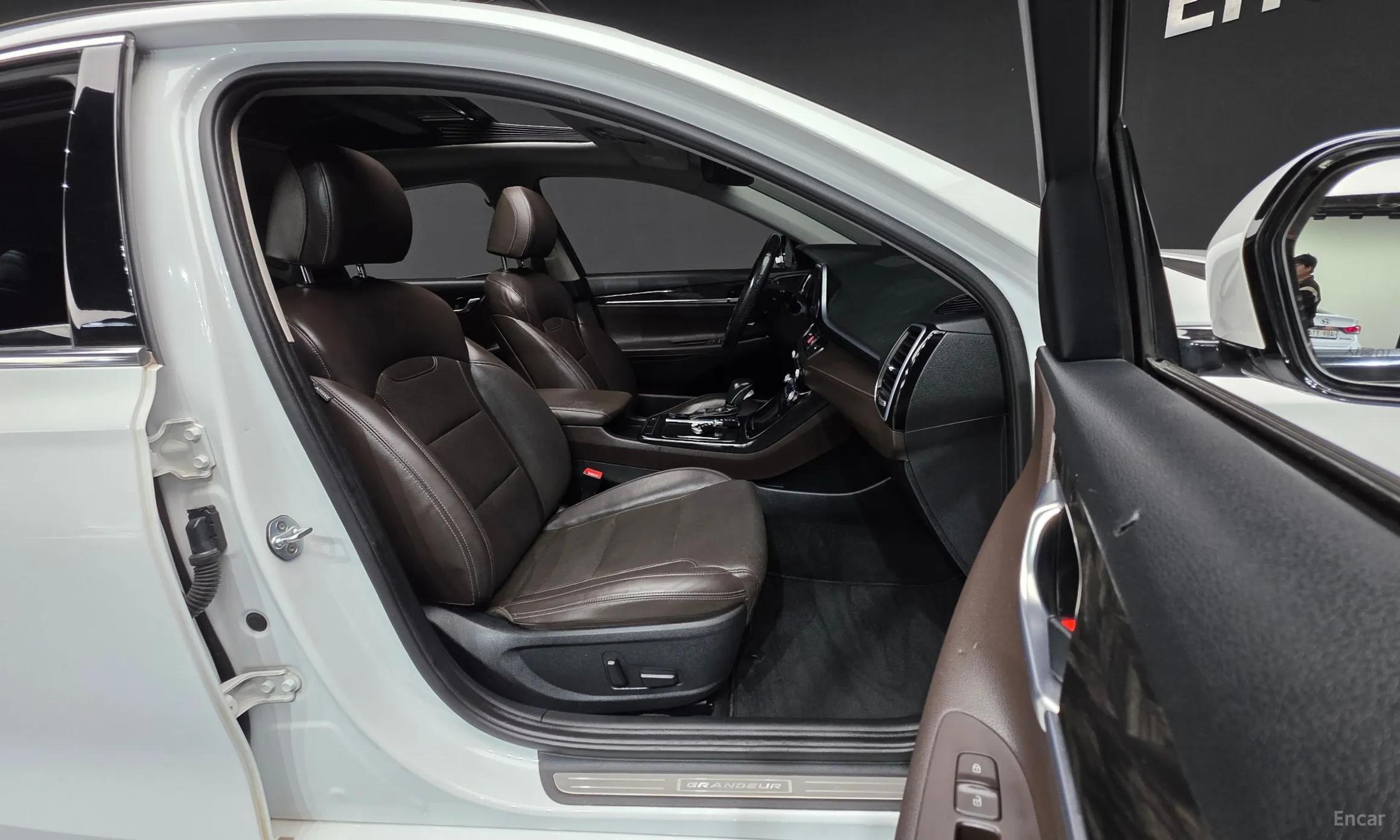 Hyundai Grandeur IG превью 10