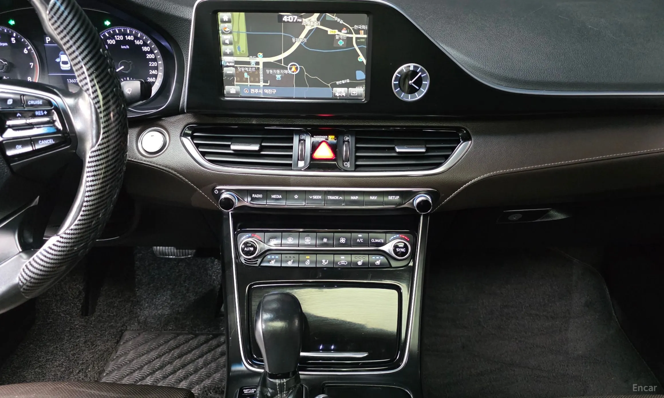 Hyundai Grandeur IG превью 15