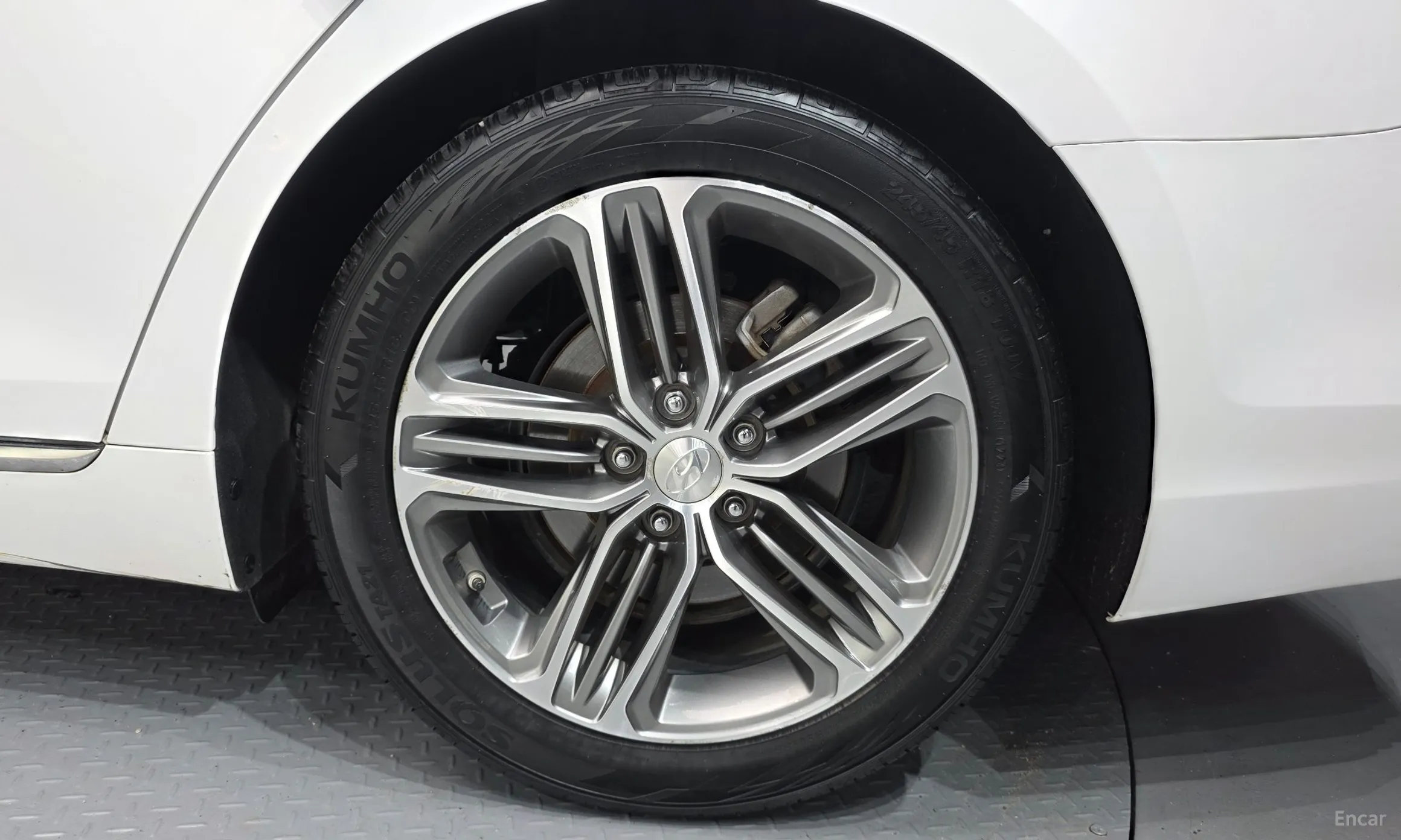 Hyundai Grandeur IG превью 5