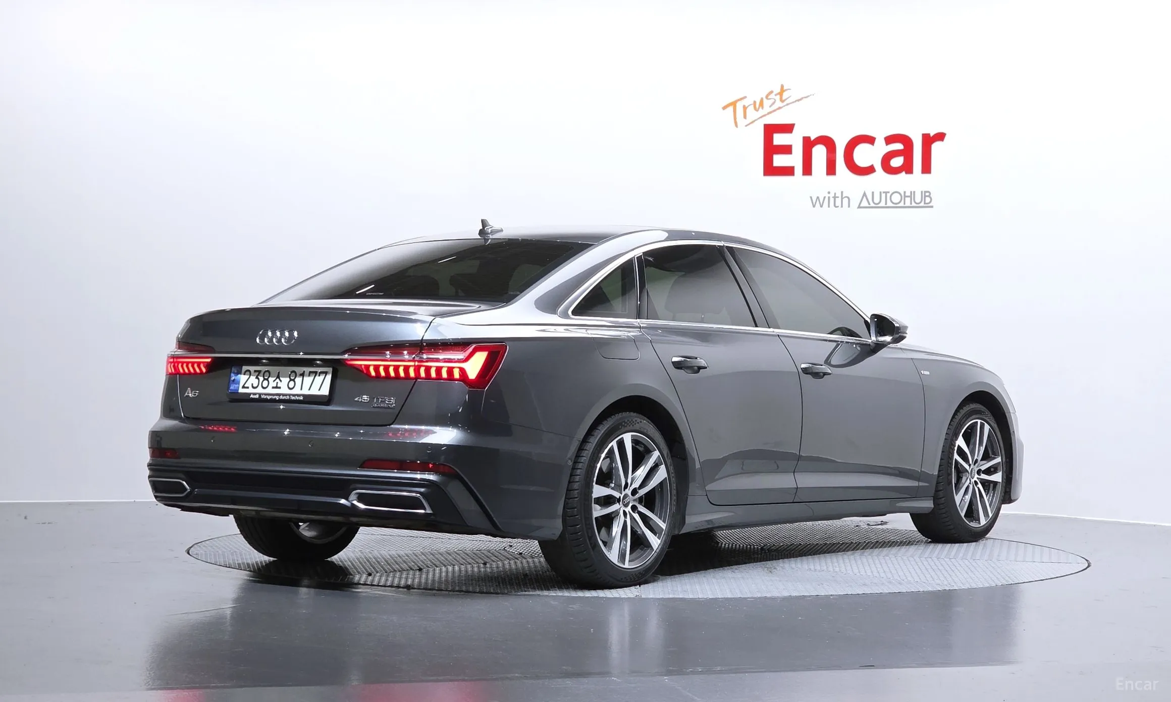 Audi A6 (C8)