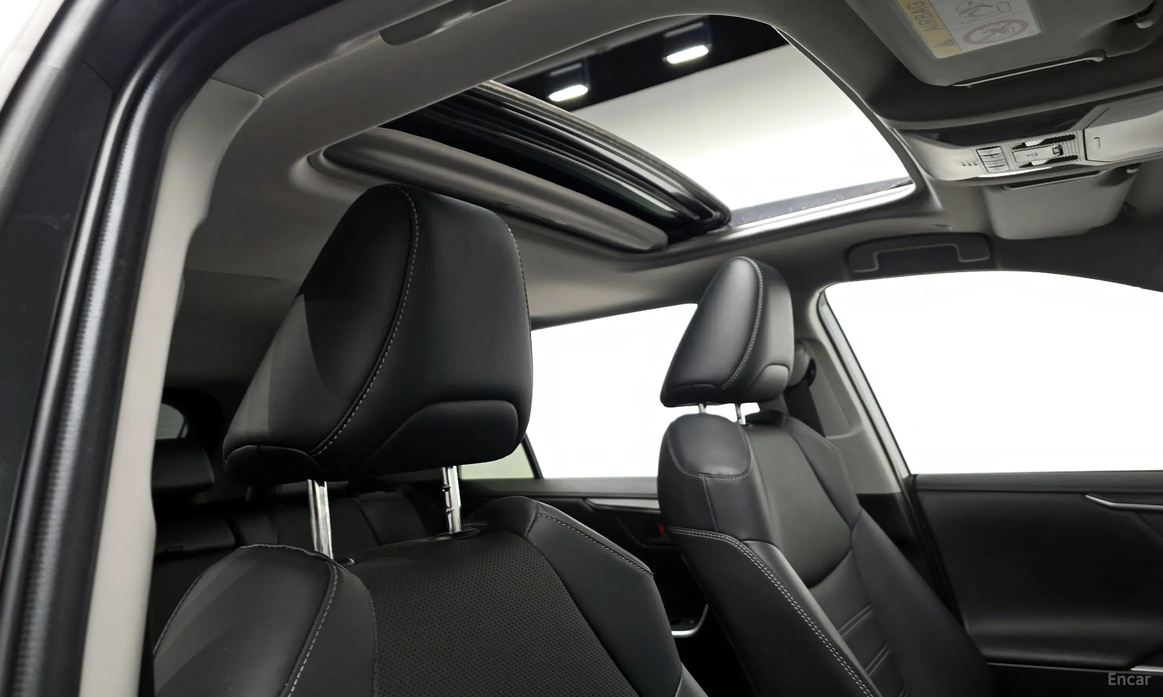 Toyota RAV4 5th Generation превью 15