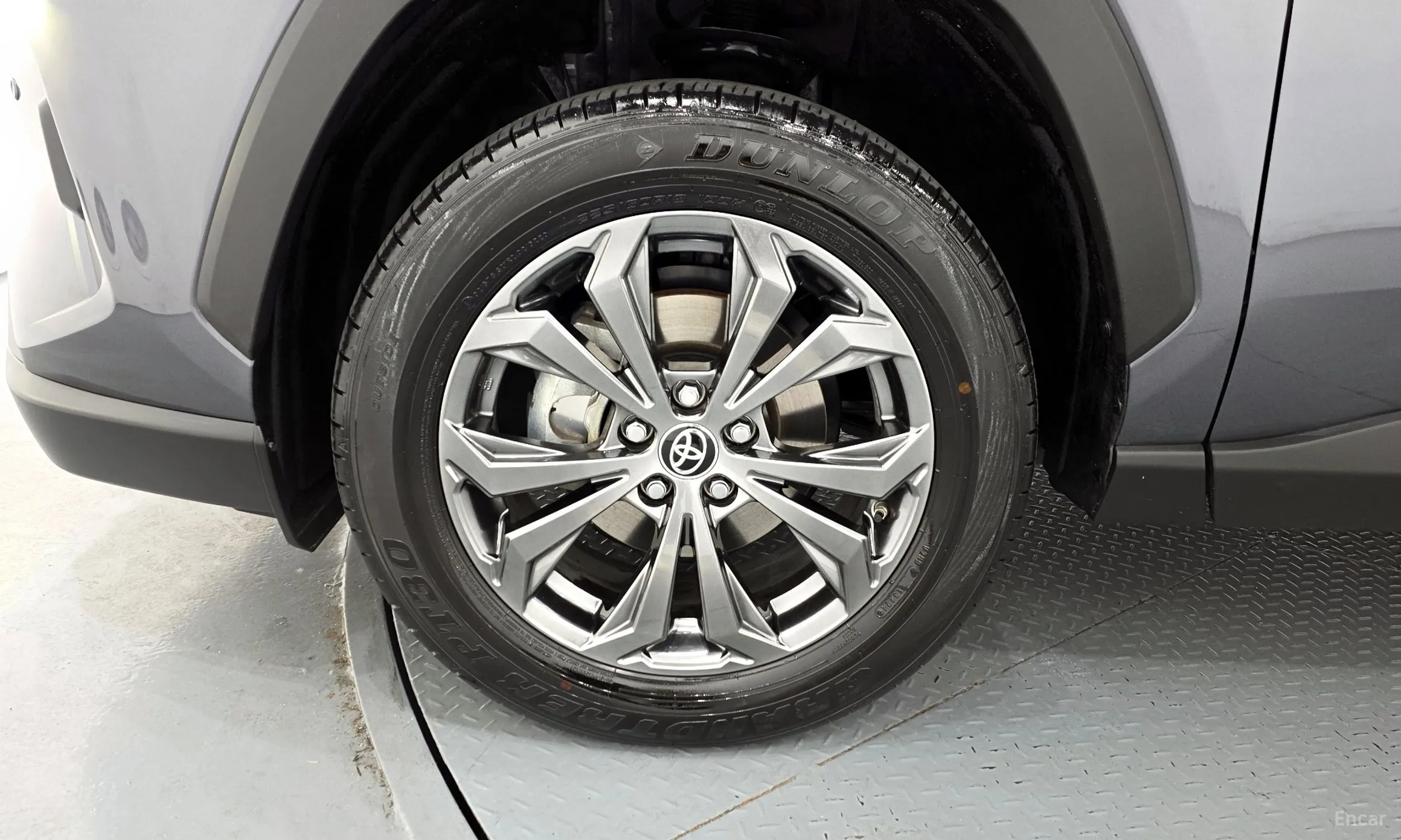 Toyota RAV4 5th Generation превью 5