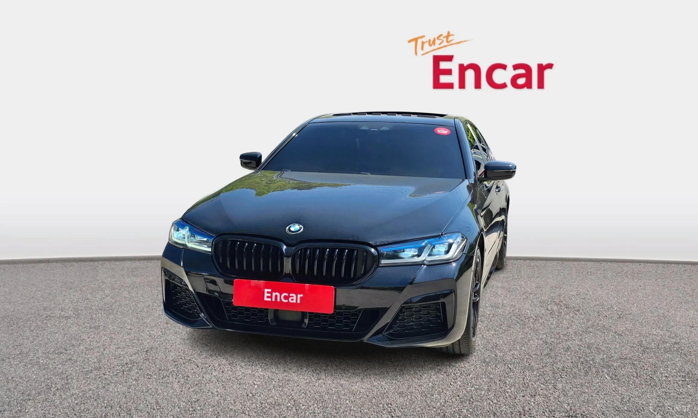 BMW 5 Series (G30) превью 3