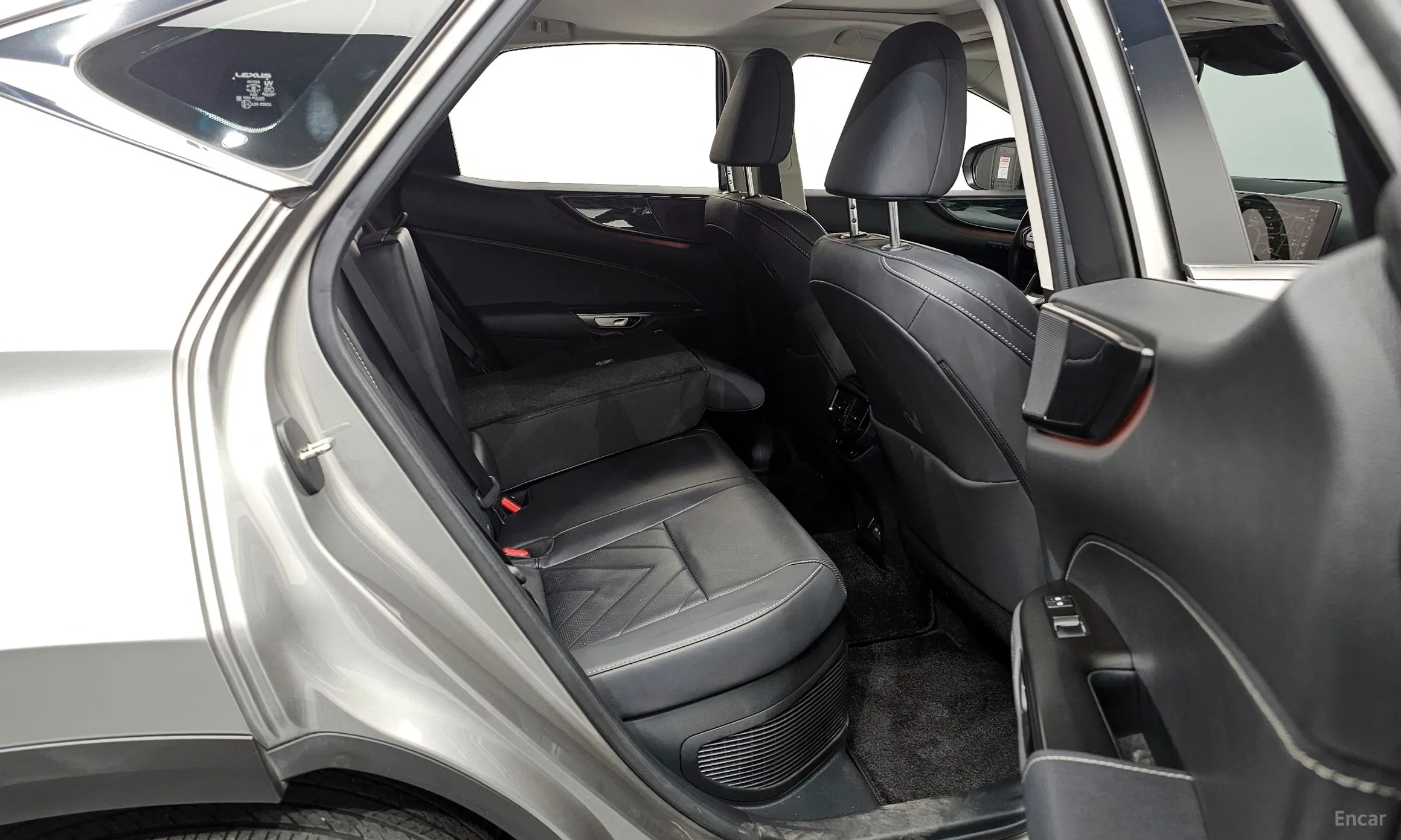 Lexus NX350h Gen 2 превью 12