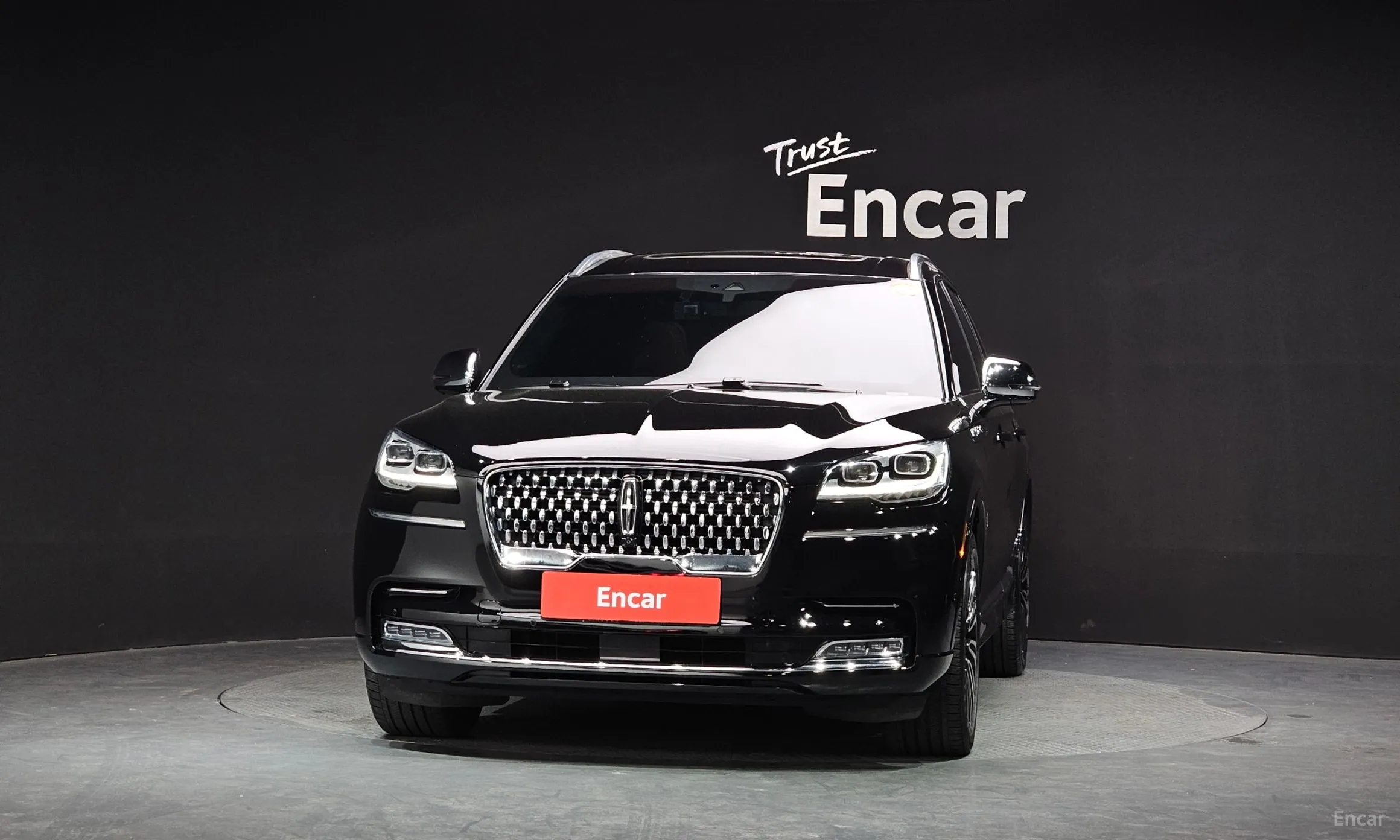 Lincoln Aviator 2nd Generation превью 3