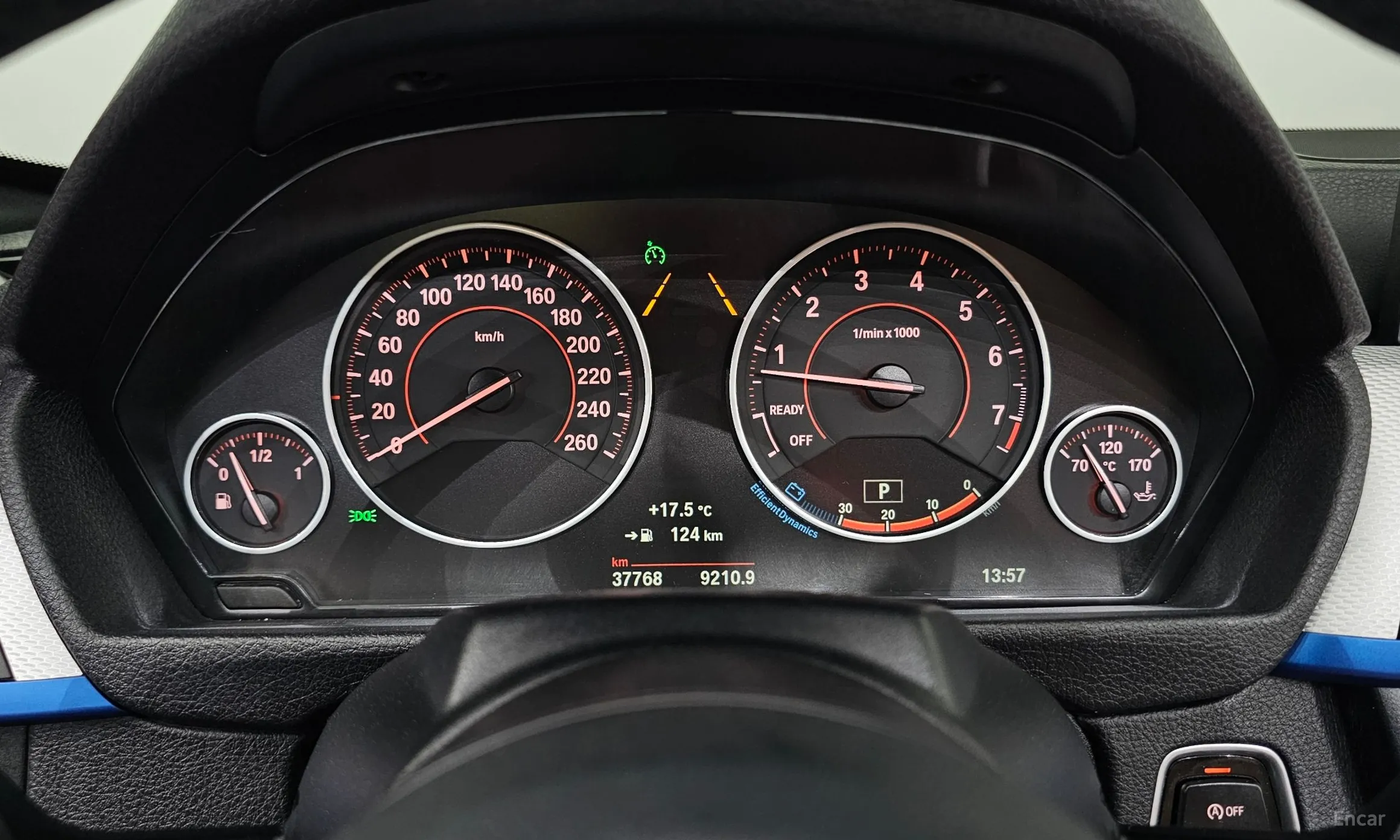 BMW Series 4 (F32) превью 8