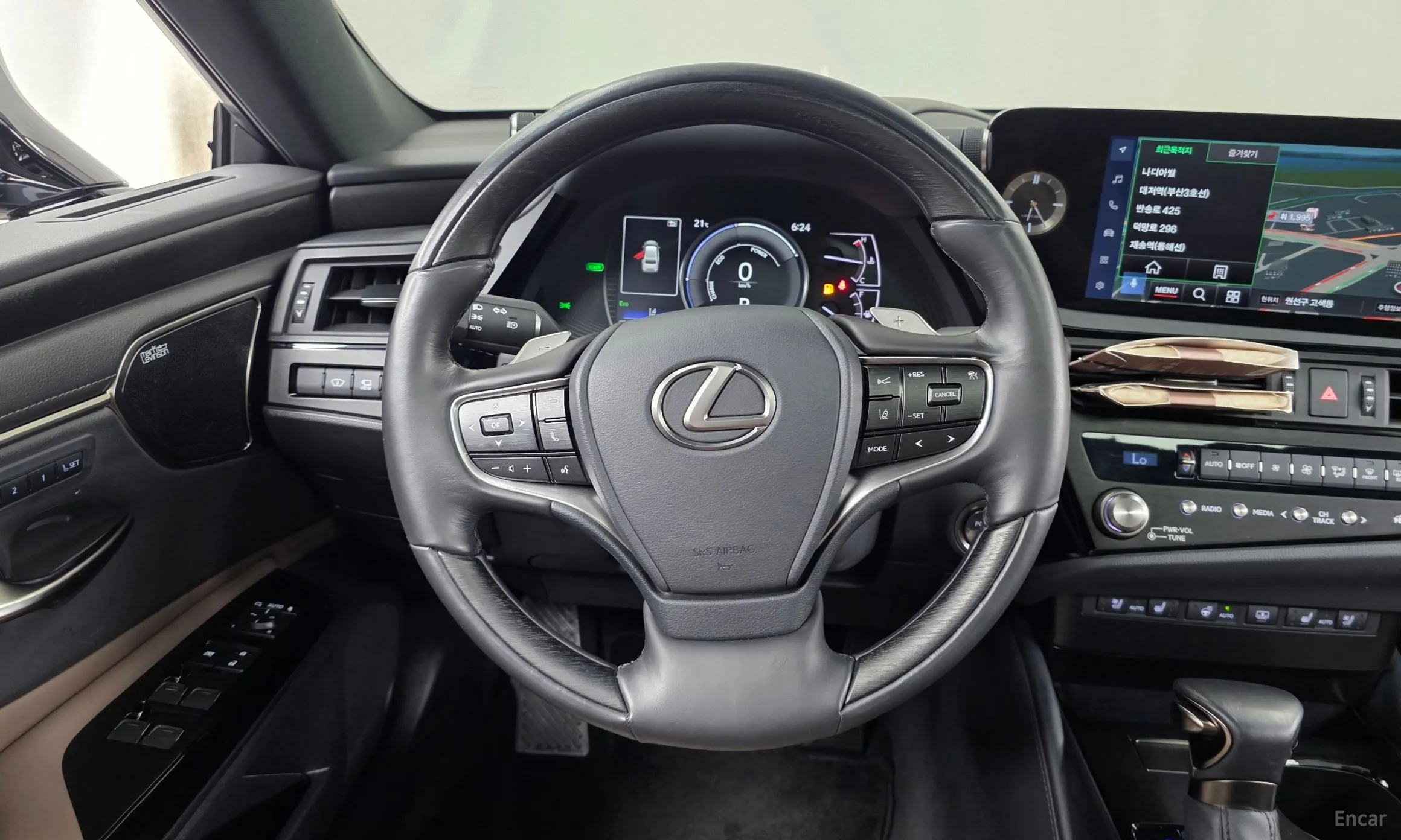 Lexus ES300h 7th Generation превью 13