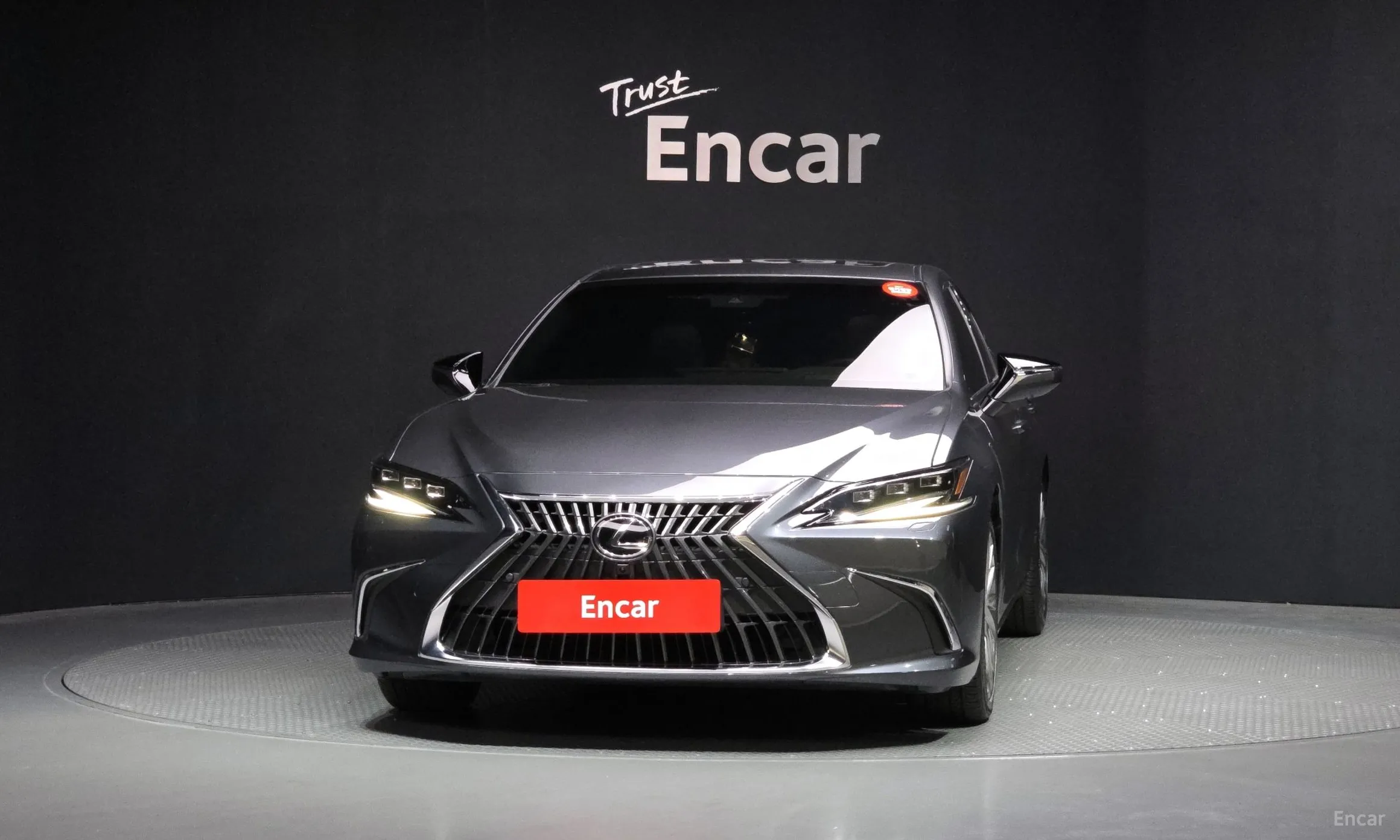 Lexus ES300h 7th Generation превью 3