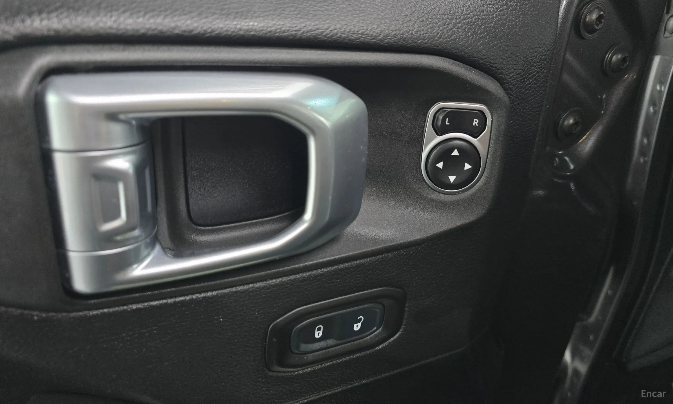 Jeep Wrangler (JL) превью 18