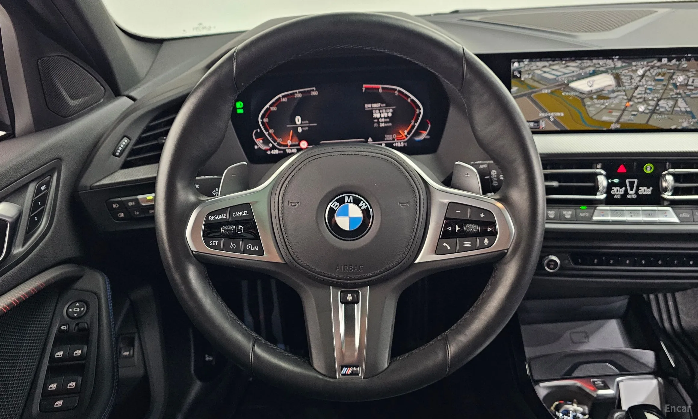 BMW 1 Series (F40) превью 13
