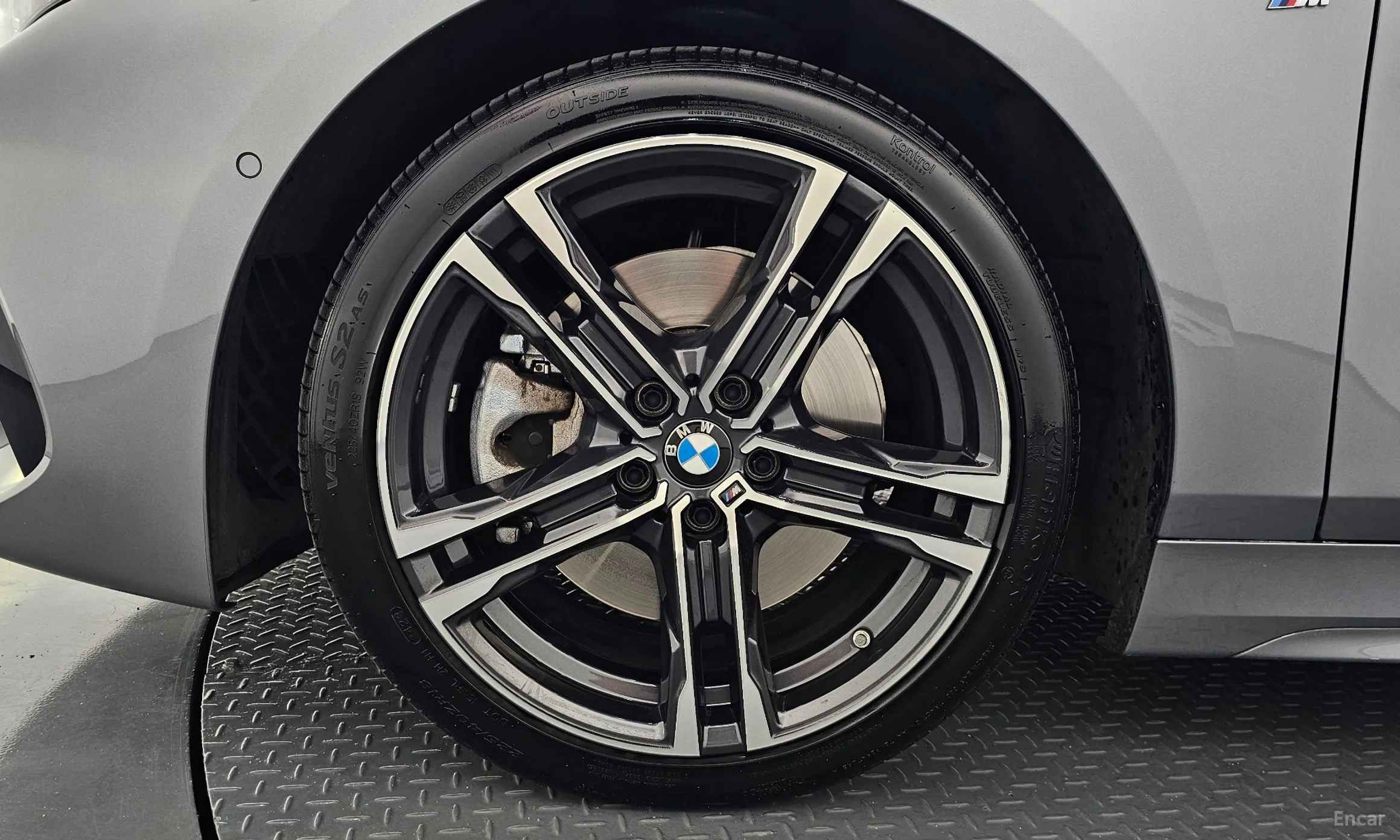 BMW 1 Series (F40) превью 5
