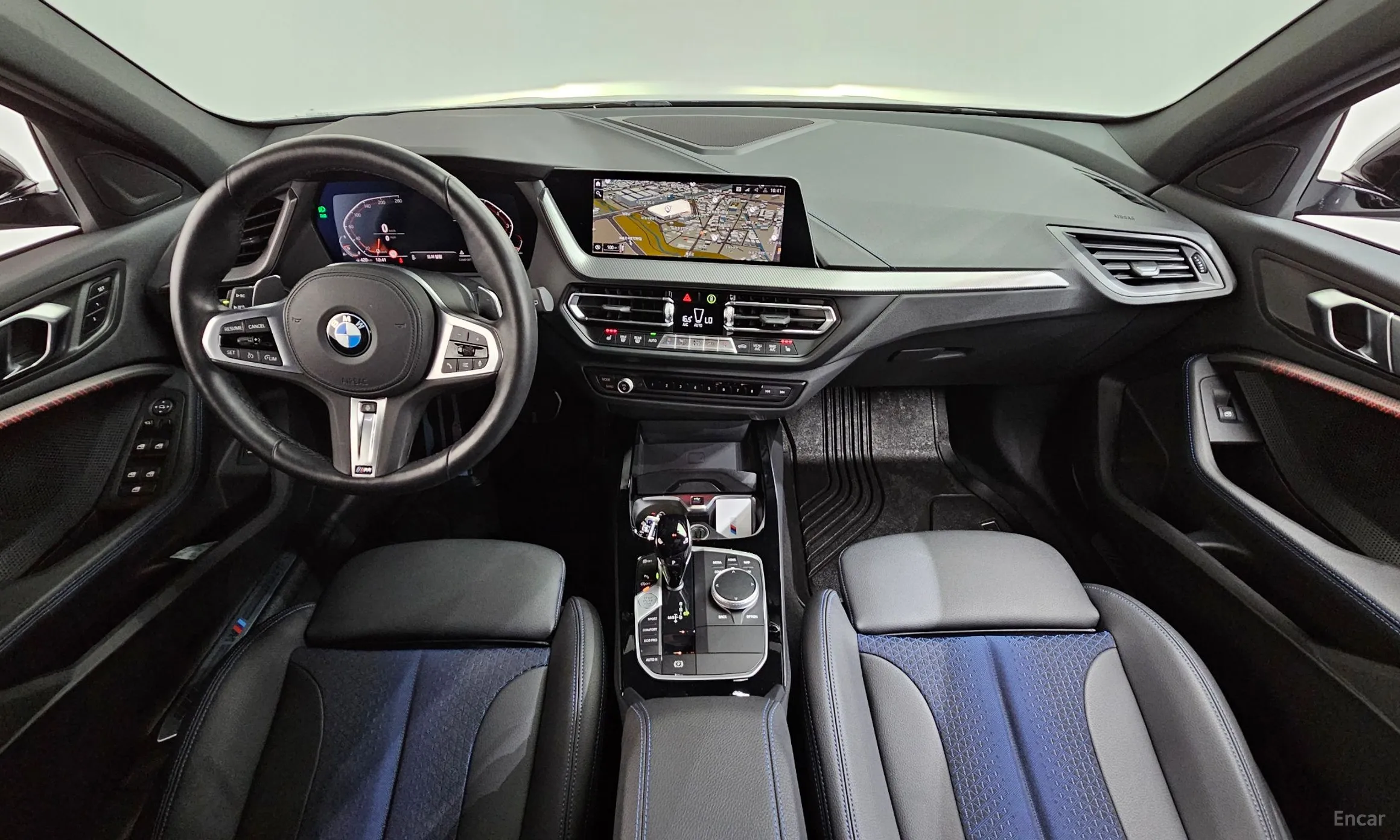 BMW 1 Series (F40) превью 7