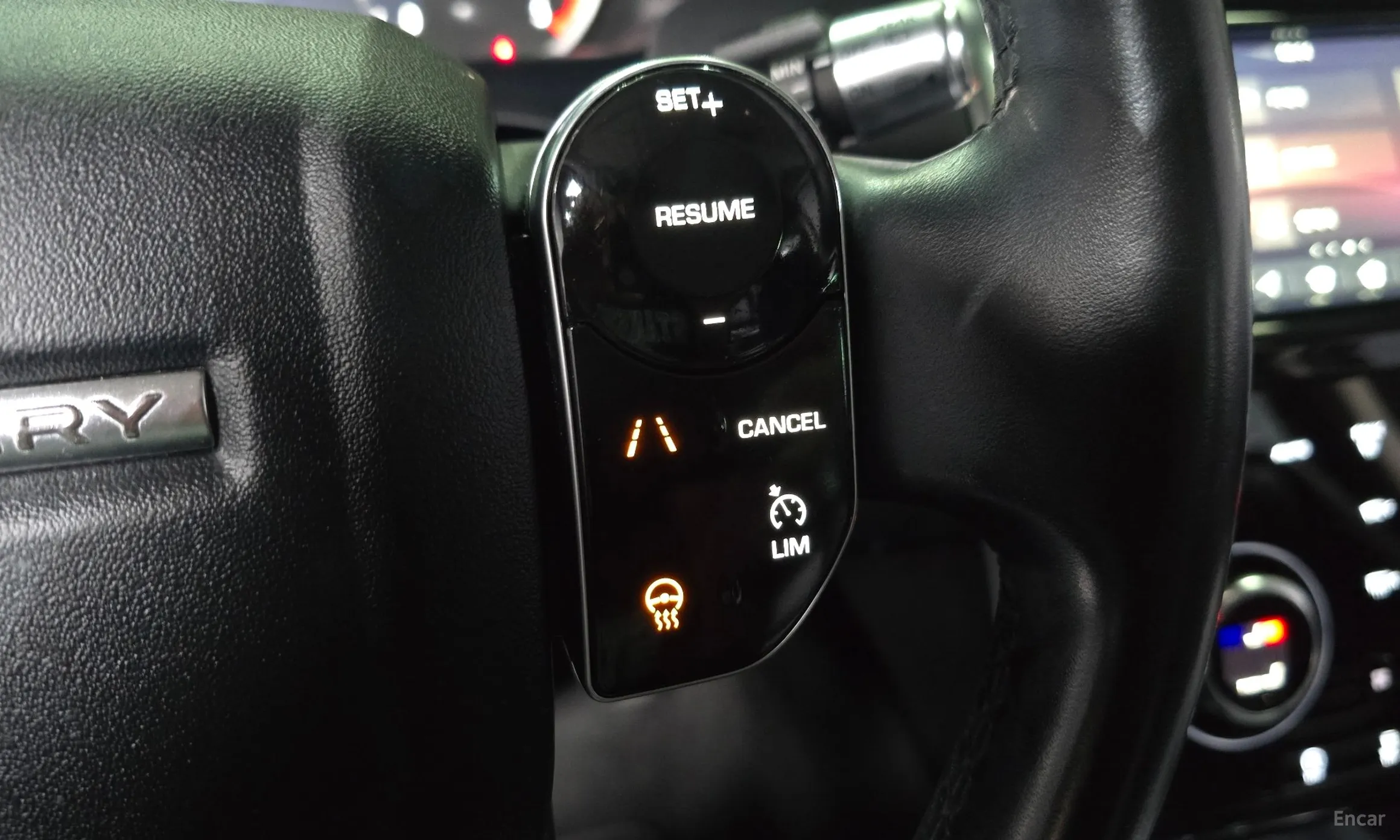 Land Rover Discovery Sports превью 16