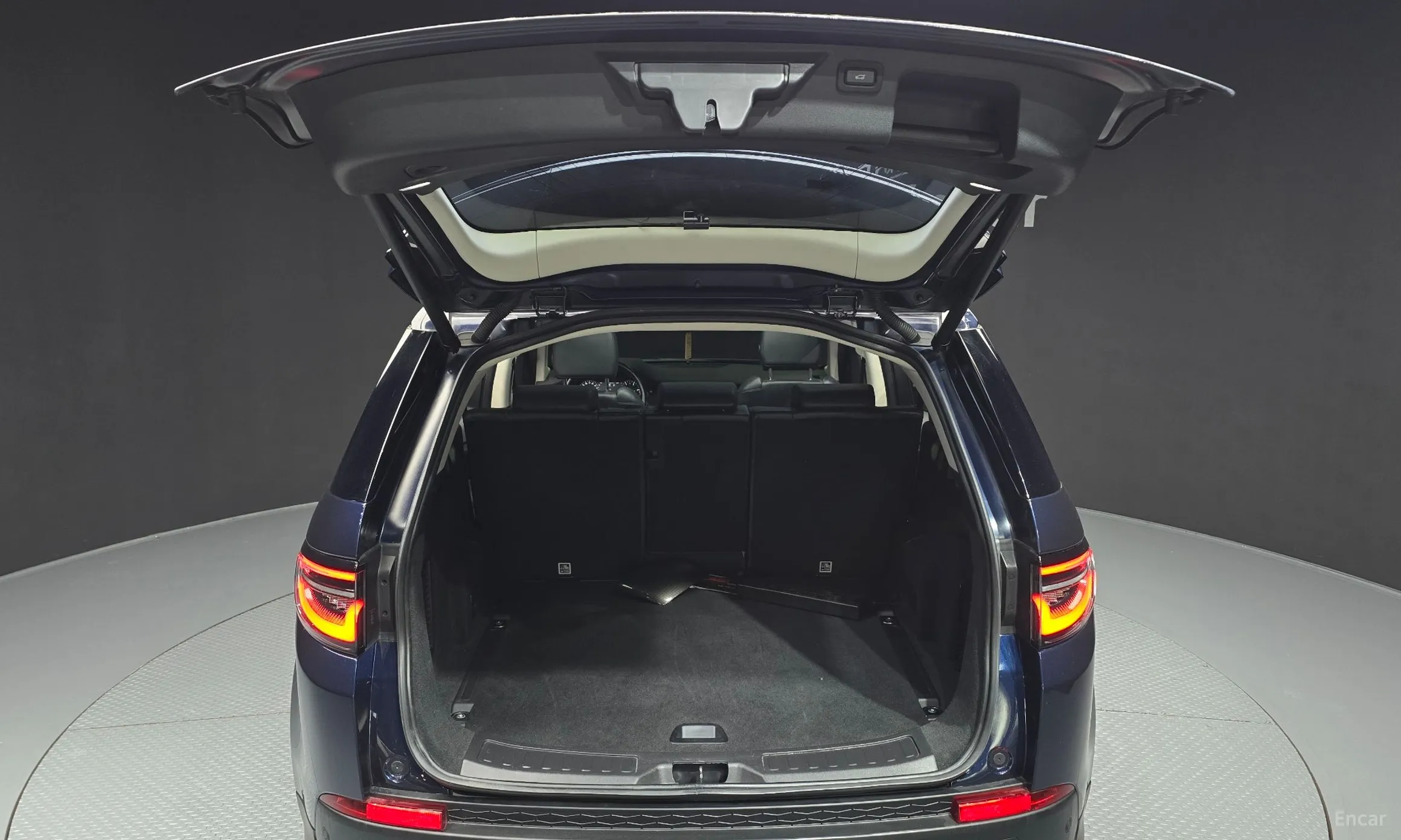 Land Rover Discovery Sports превью 20