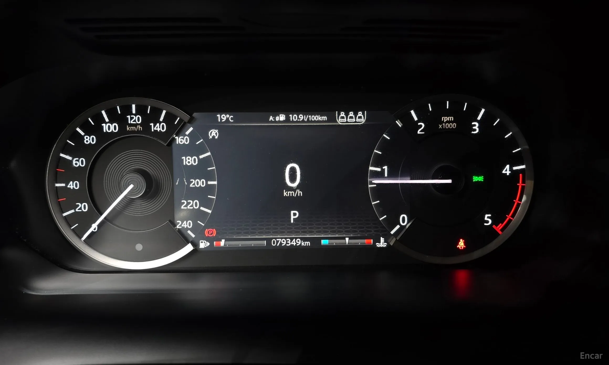 Land Rover Discovery Sports превью 8