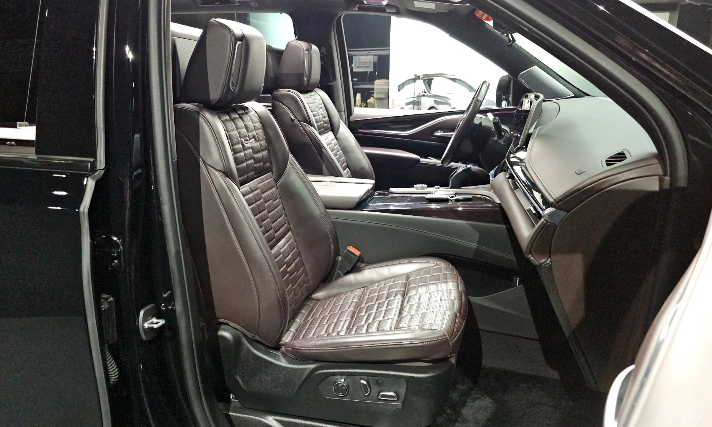 Cadillac Escalade 5th Generation превью 12
